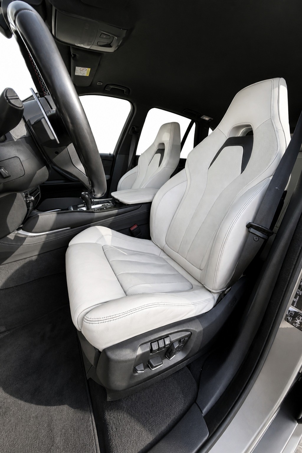 BMW X5M Steptronic-image-9