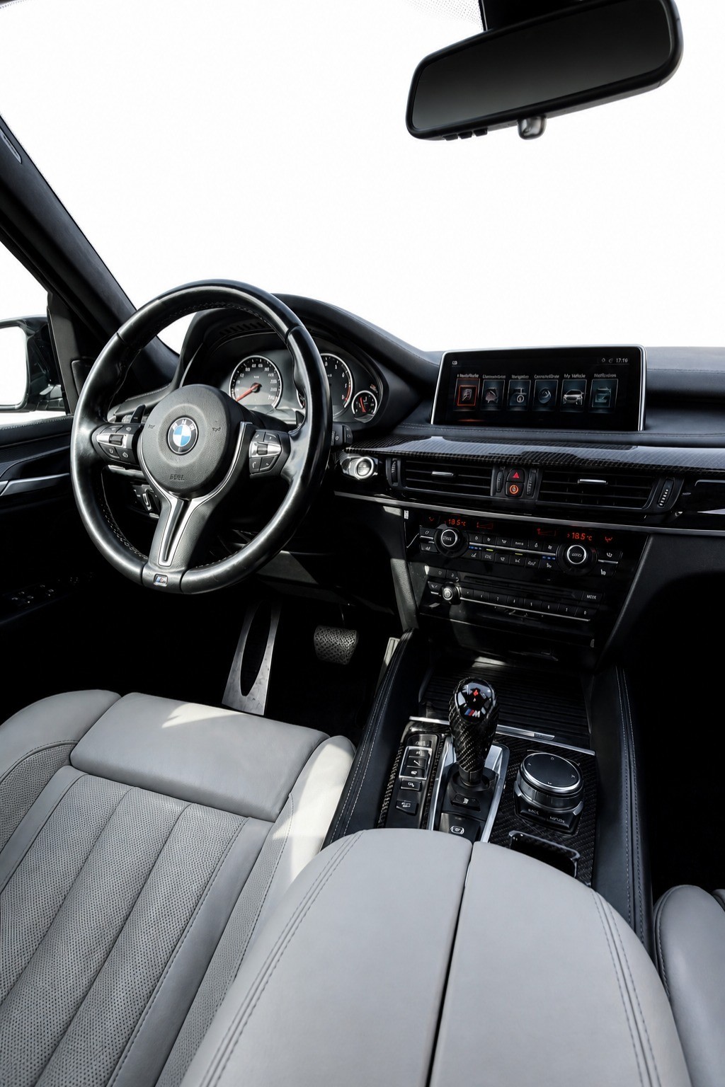 BMW X5M Steptronic-image-11