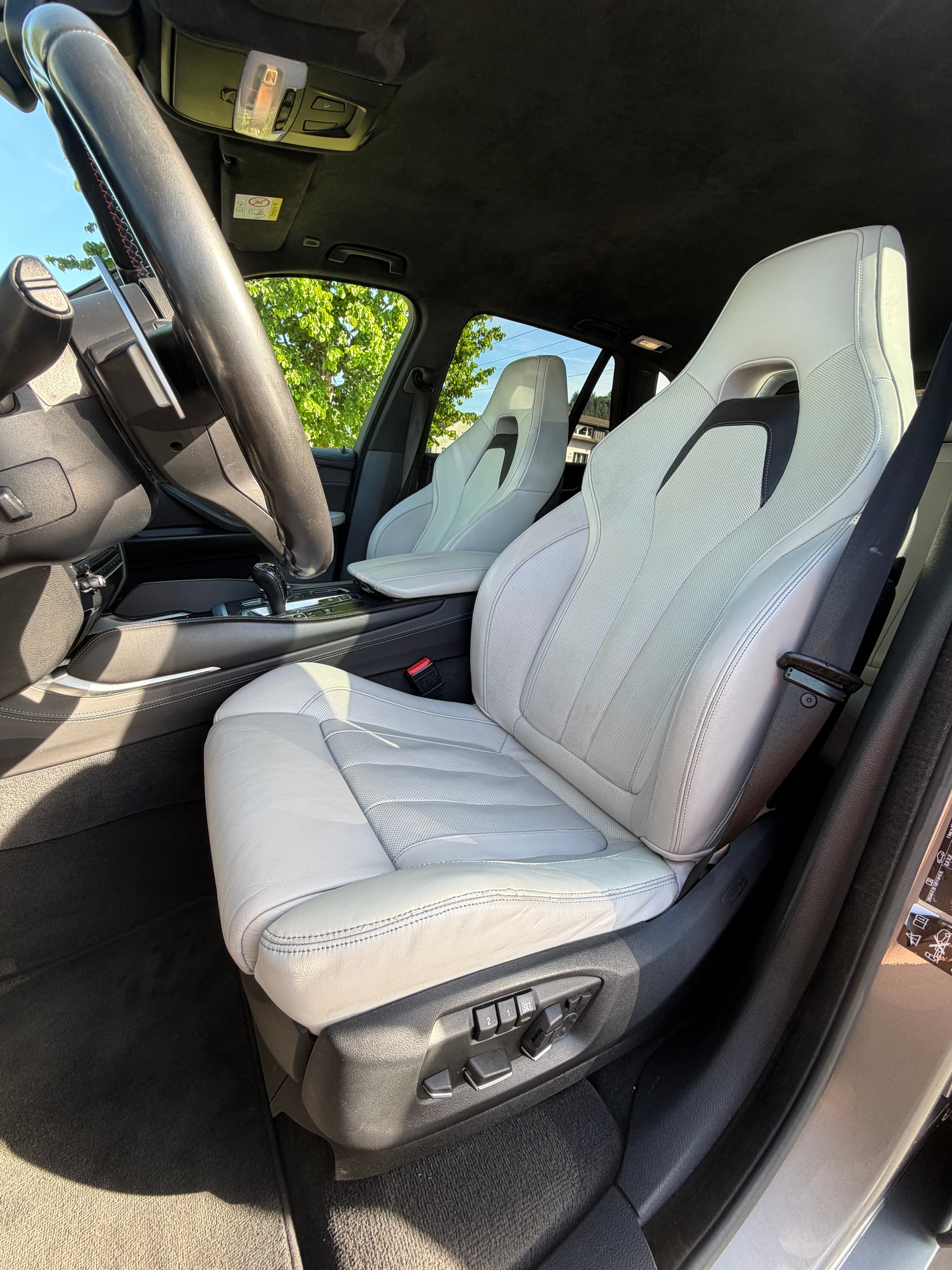 BMW X5M Steptronic-image-9