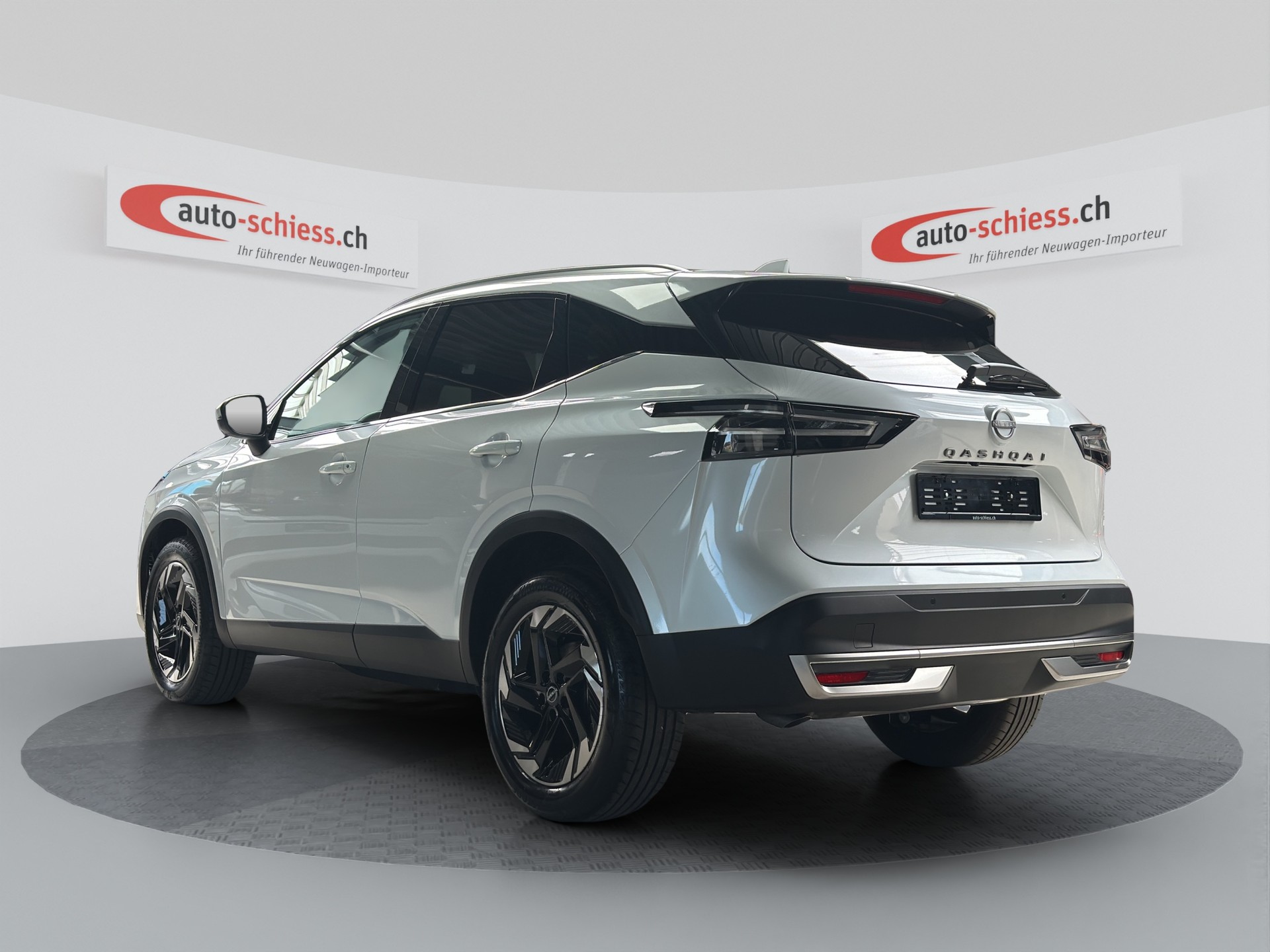 NISSAN Qashqai 1.3 DIG-T MHEV N-Connecta Xtronic-image-2