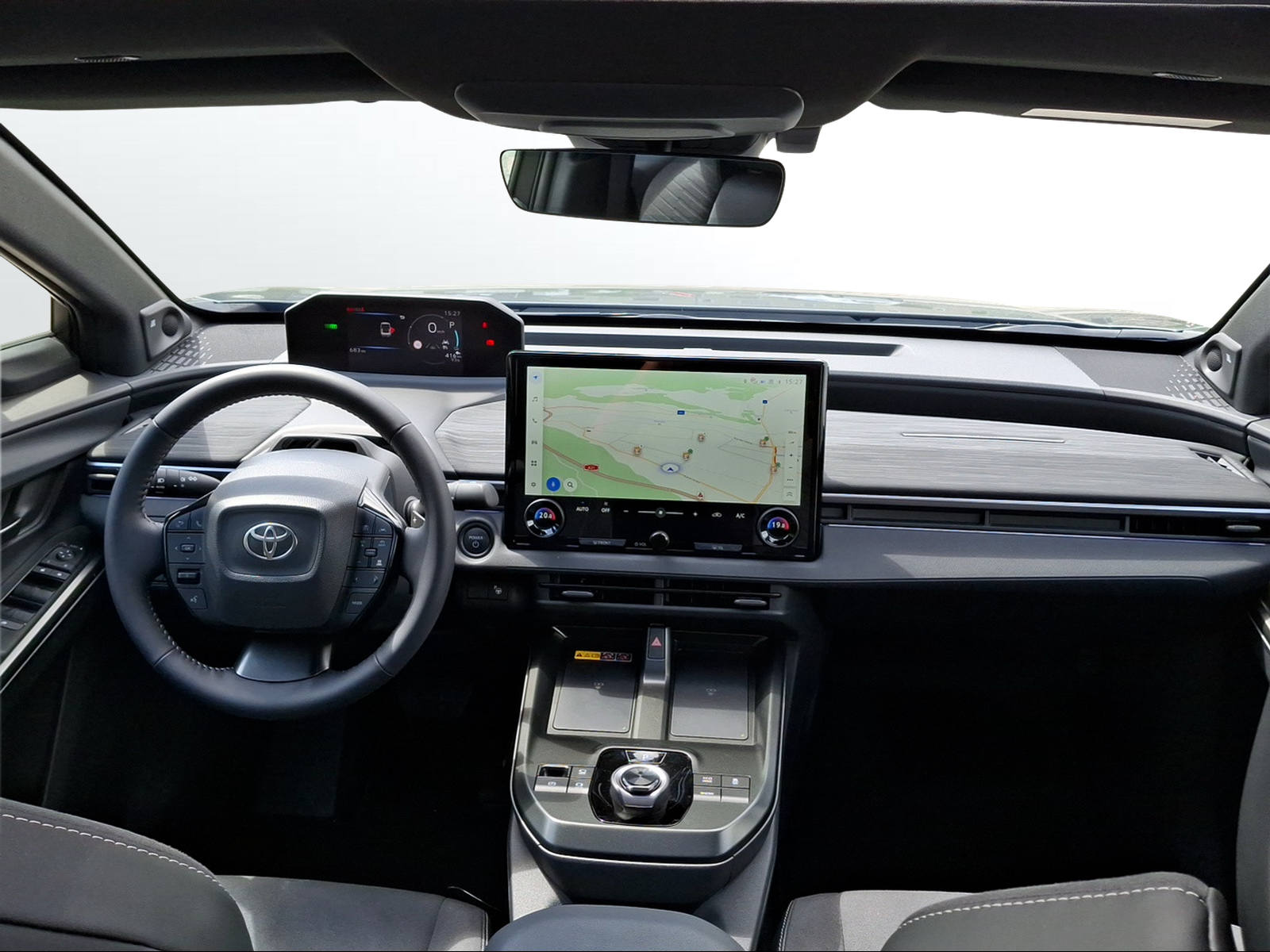 TOYOTA C-HR+ 77 kWh Premium AWD-image-8