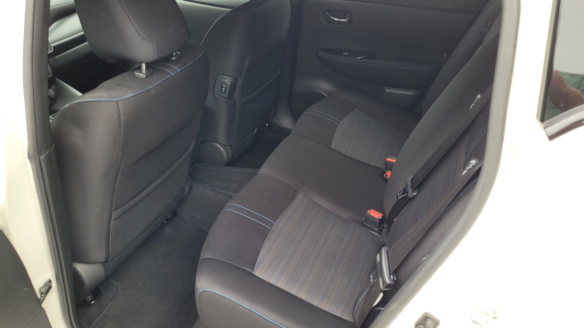 NISSAN Leaf N-Connecta (incl. battery)-image-13