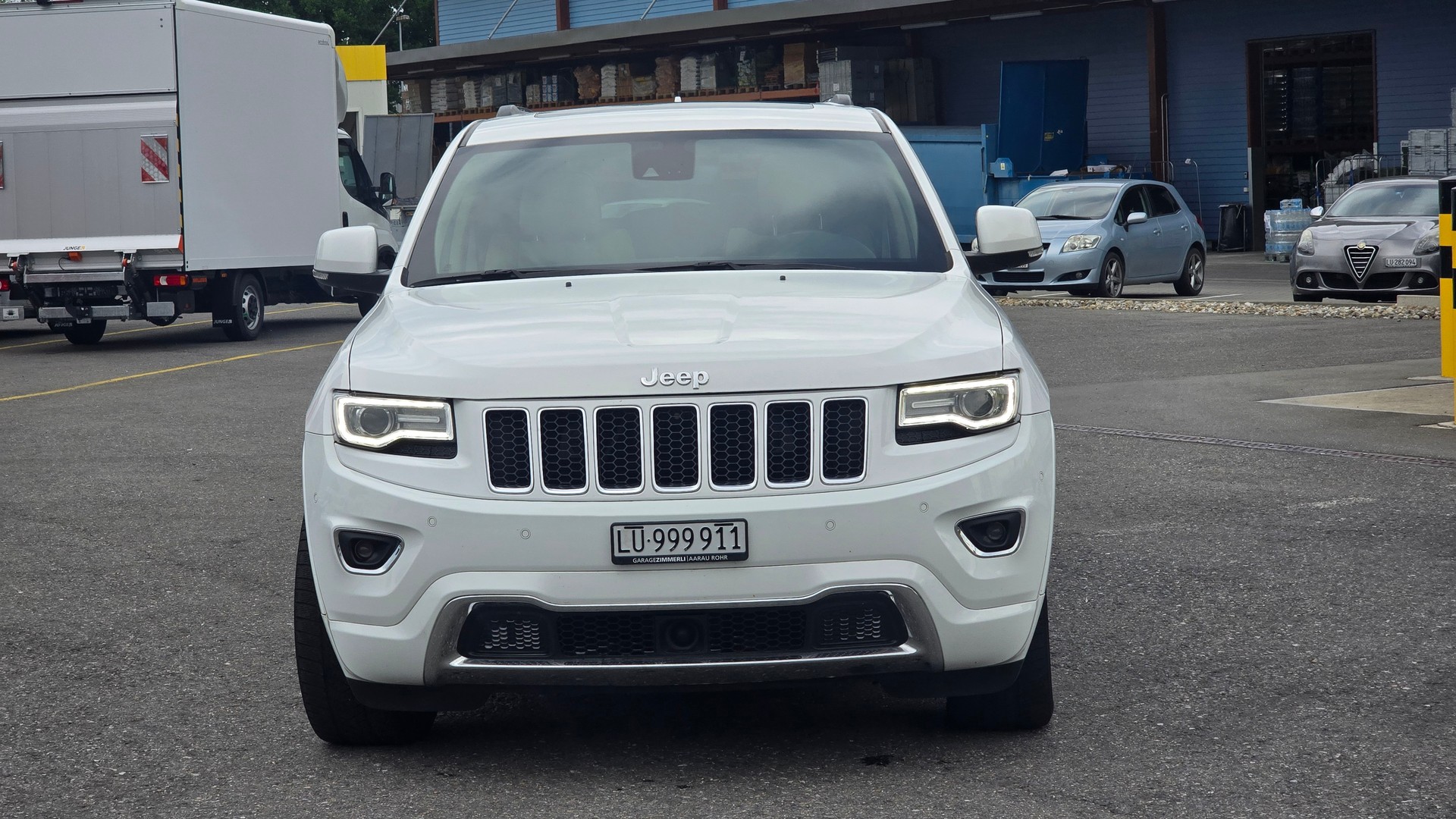 JEEP Grand Cherokee 3.0 CRD Overland Automatic-image-1