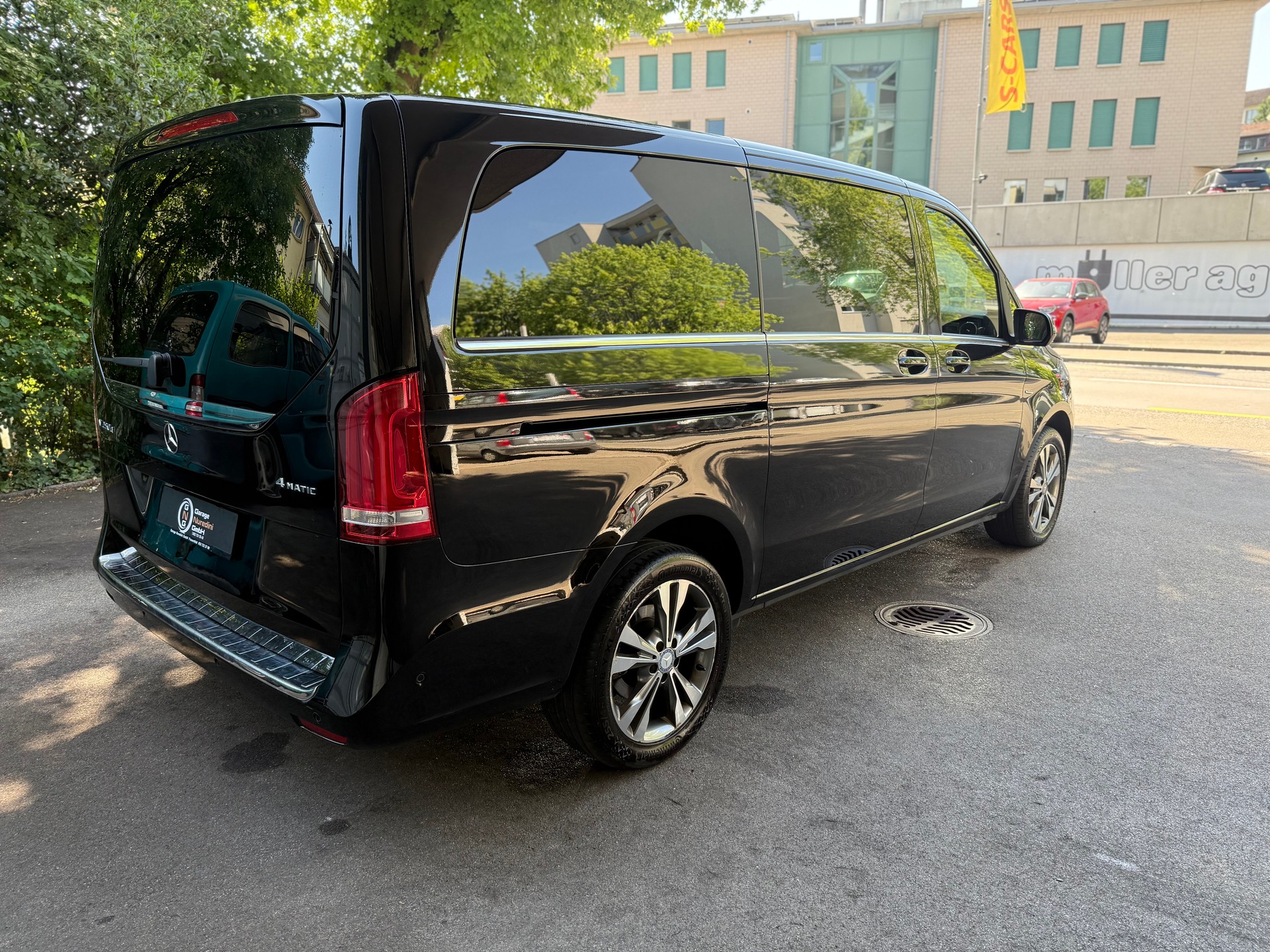 MERCEDES-BENZ V 250 d Avantgarde lang 4Matic 7G-Tronic-image-3