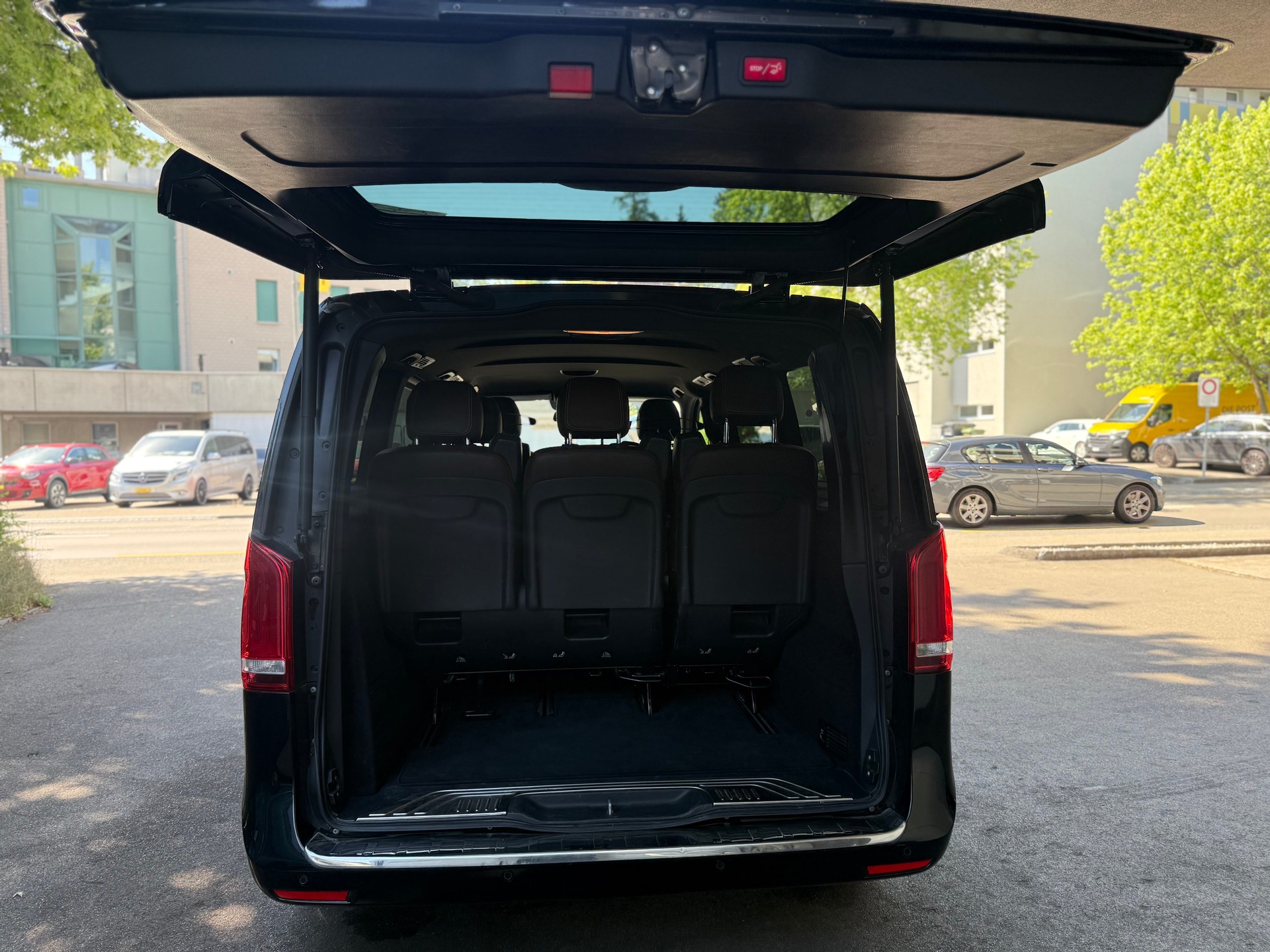 MERCEDES-BENZ V 250 d Avantgarde lang 4Matic 7G-Tronic-image-6