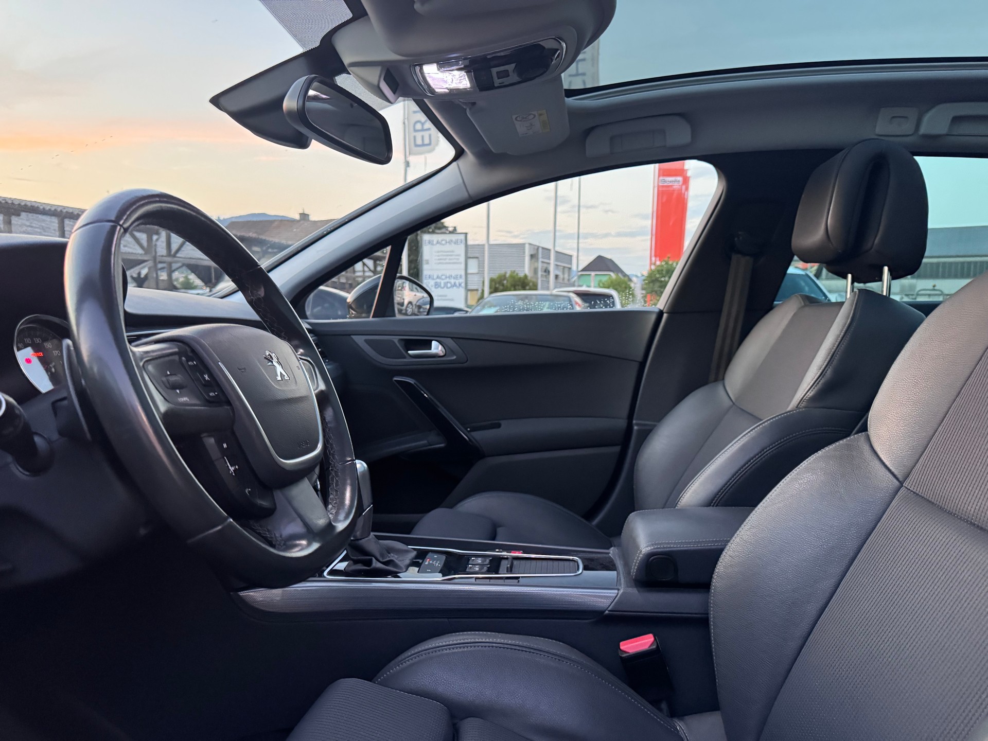 PEUGEOT 508 SW 1.6 THP Allure Automatic-image-9