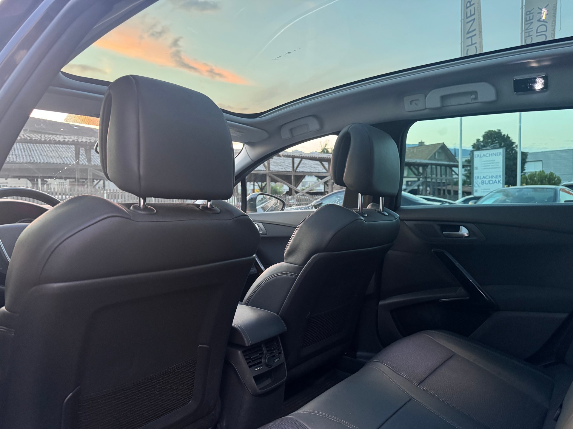 PEUGEOT 508 SW 1.6 THP Allure Automatic-image-12
