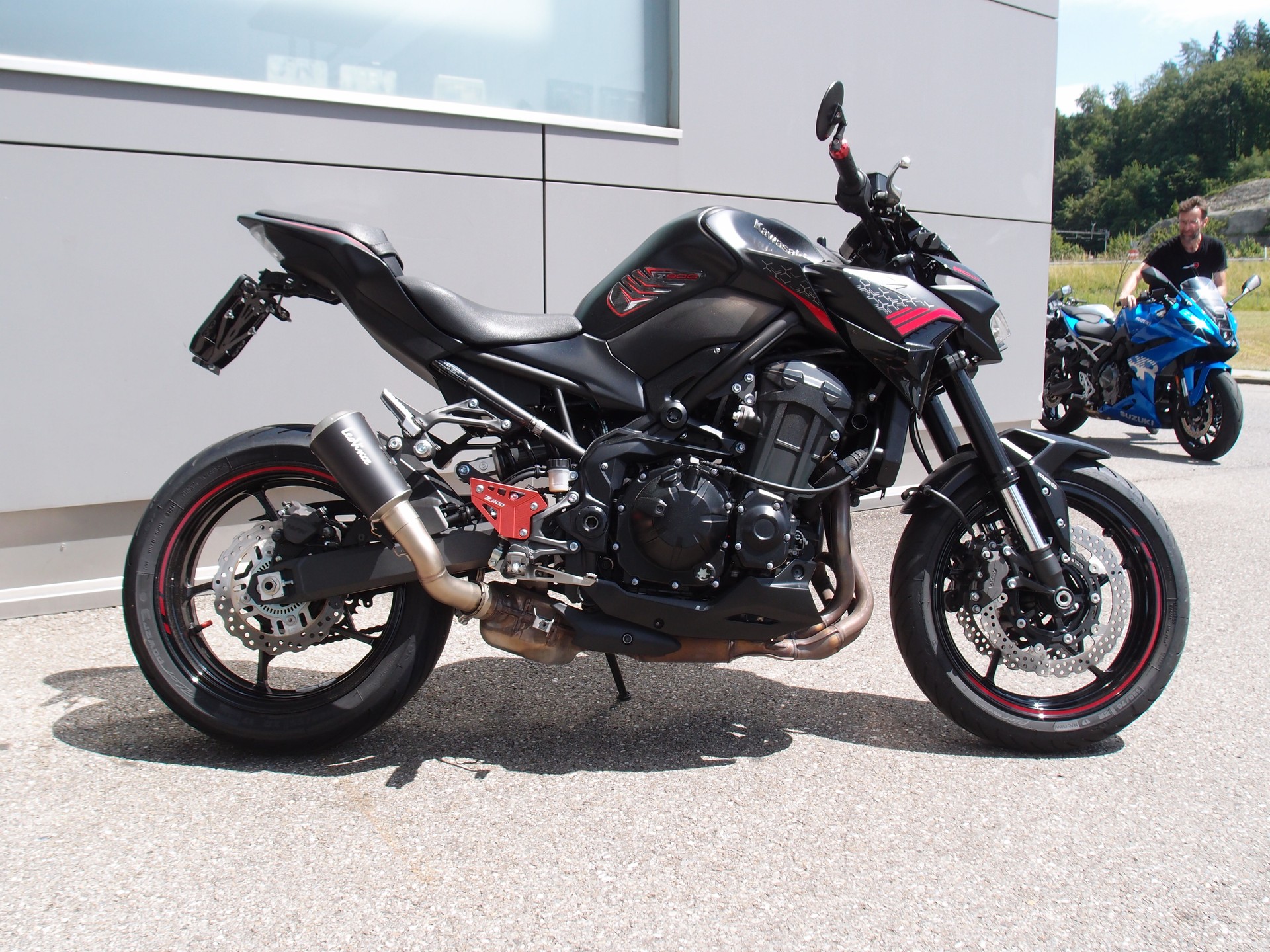 KAWASAKI Z 900-image-2