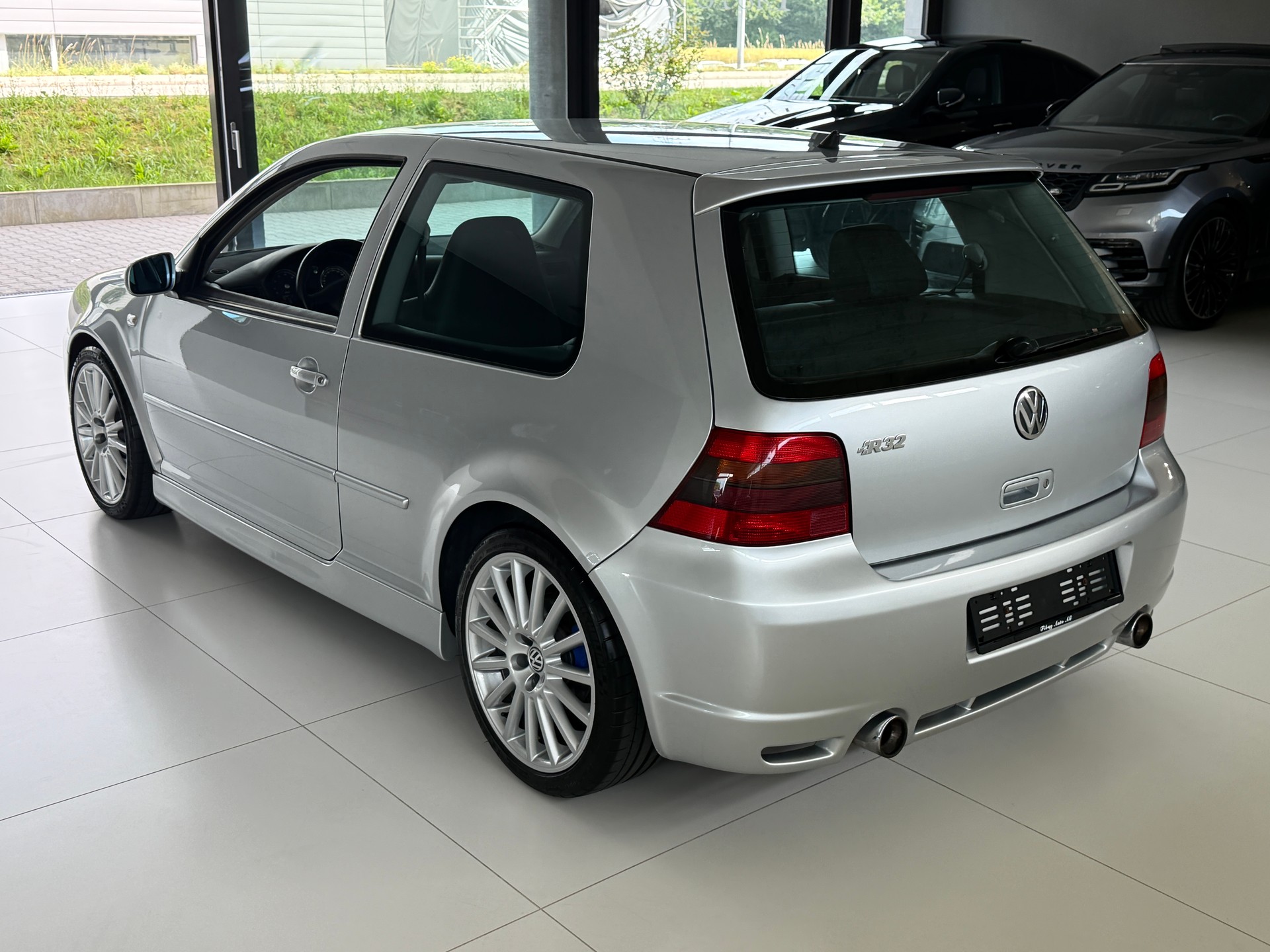 VW Golf R32 4Motion ***CH-Fahrzeug***Lückenloses Serviceheft**Originaler Zustand***-image-18