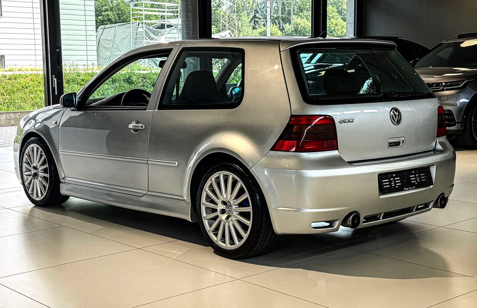 VW Golf R32 4Motion ***CH-Fahrzeug***Lückenloses Serviceheft**Originaler Zustand***-image-17