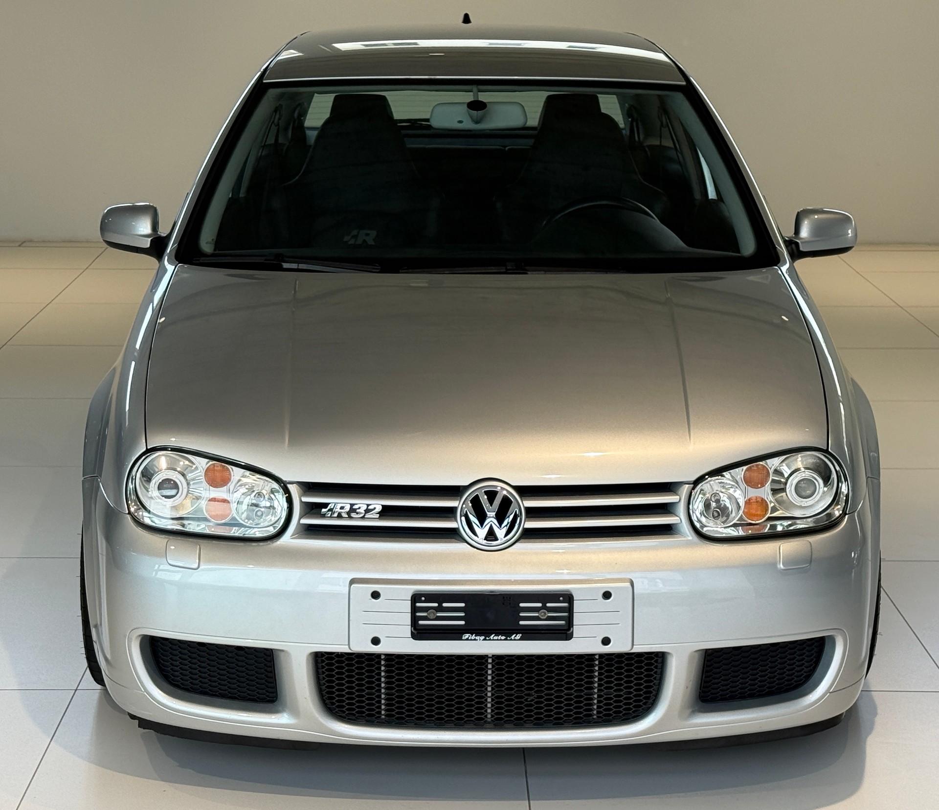 VW Golf R32 4Motion ***CH-Fahrzeug***Lückenloses Serviceheft**Originaler Zustand***-image-6