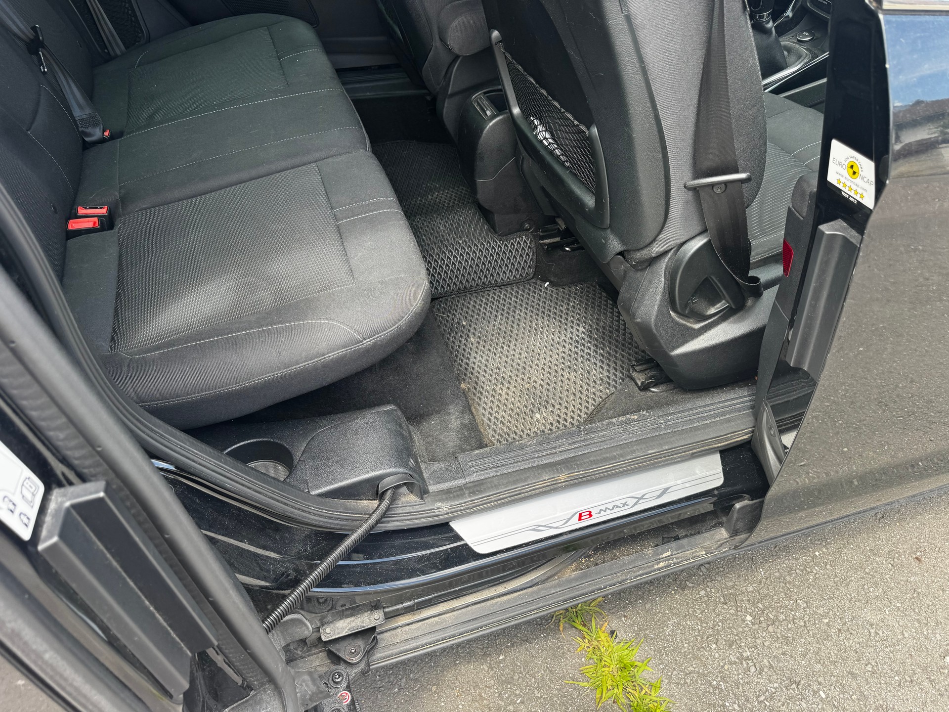 FORD B-Max 1.0 SCTi Sync Edition-image-8