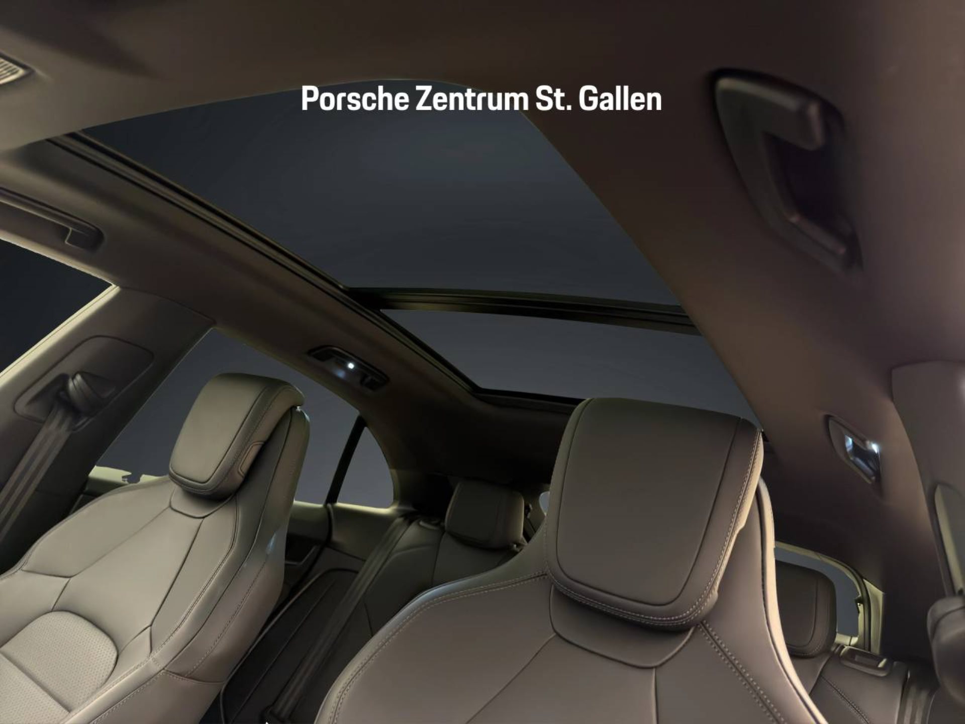 PORSCHE Macan 4-image-13