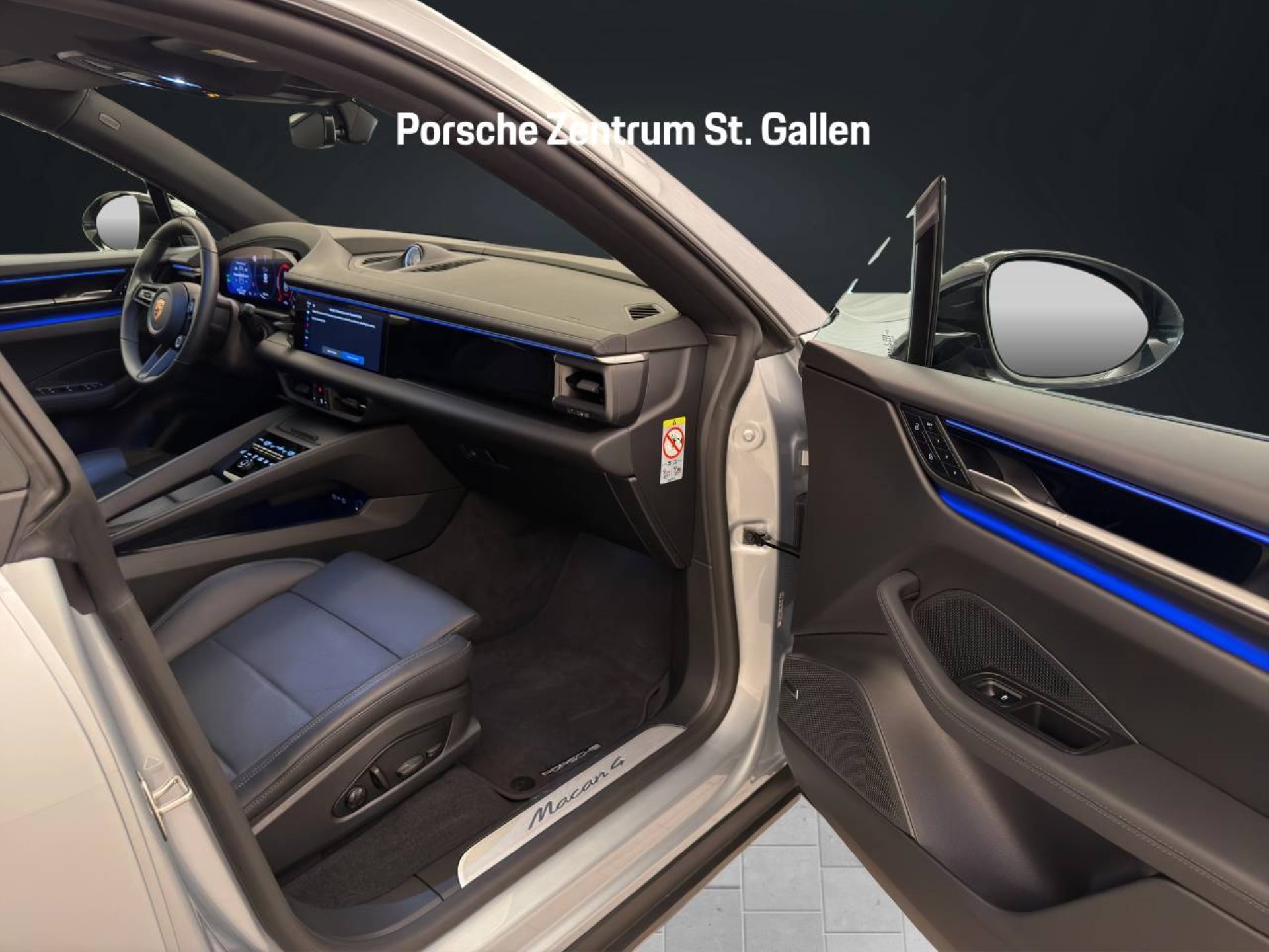 PORSCHE Macan 4-image-18