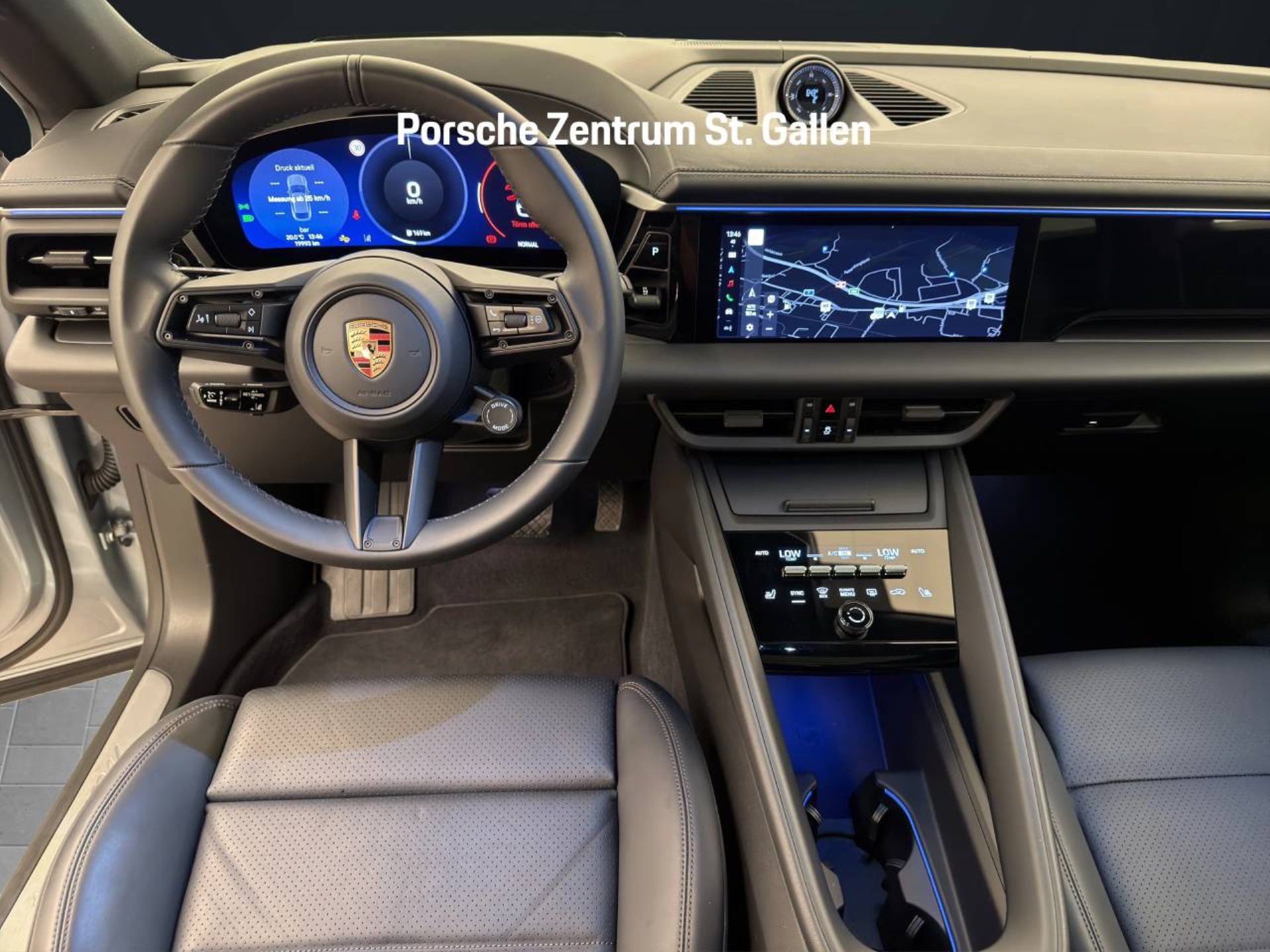 PORSCHE Macan 4-image-21