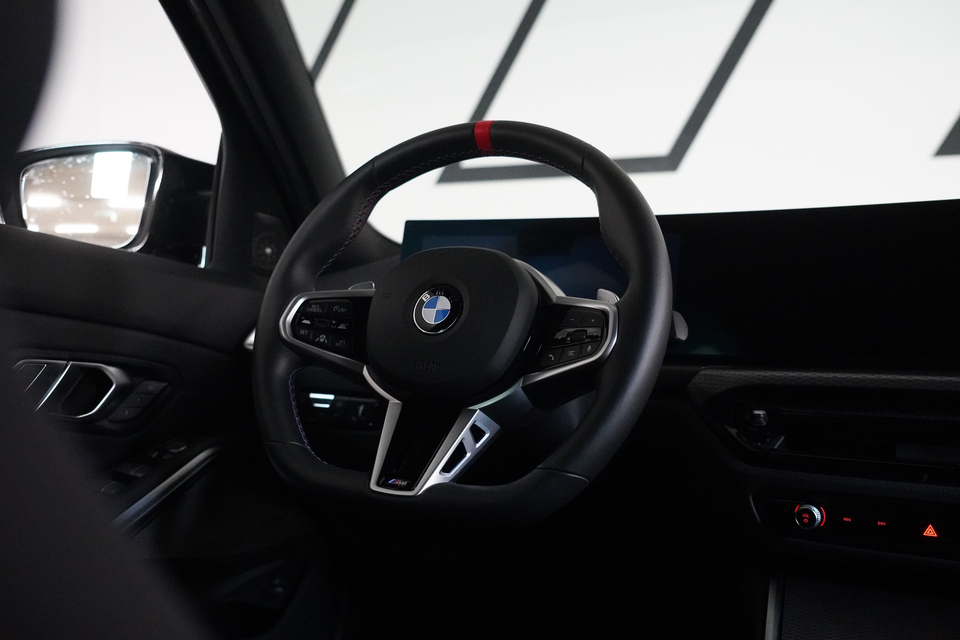 BMW M340i xDrive 48V Touring Steptronic M Sport Pro-image-22