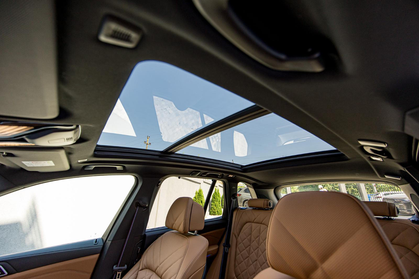 BMW 30d xDrive SAG-image-5