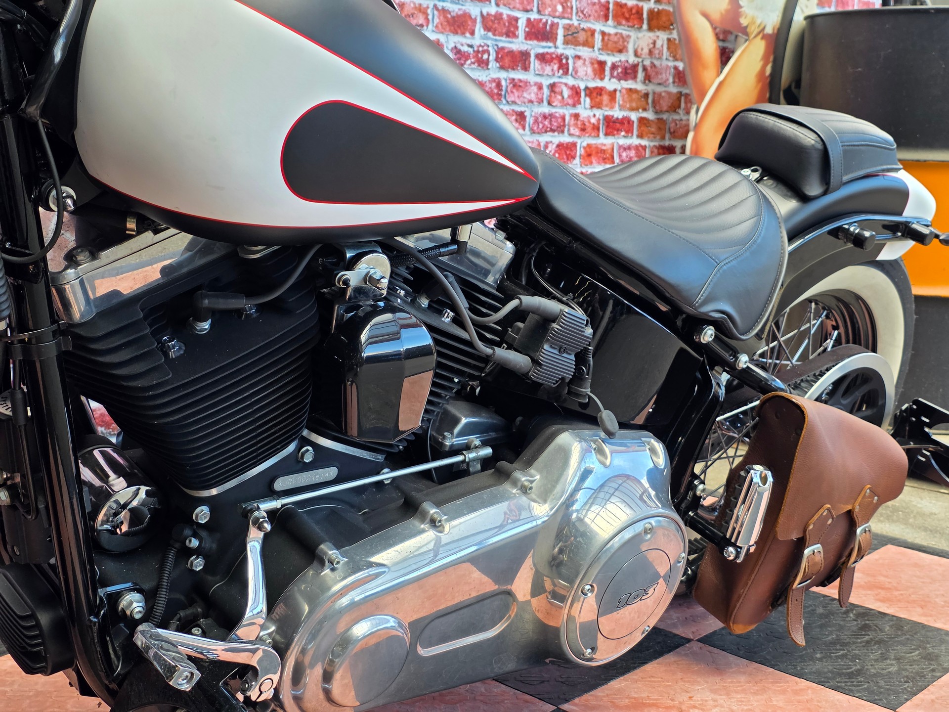 HARLEY-DAVIDSON FLS Softail Slim ABS-image-7