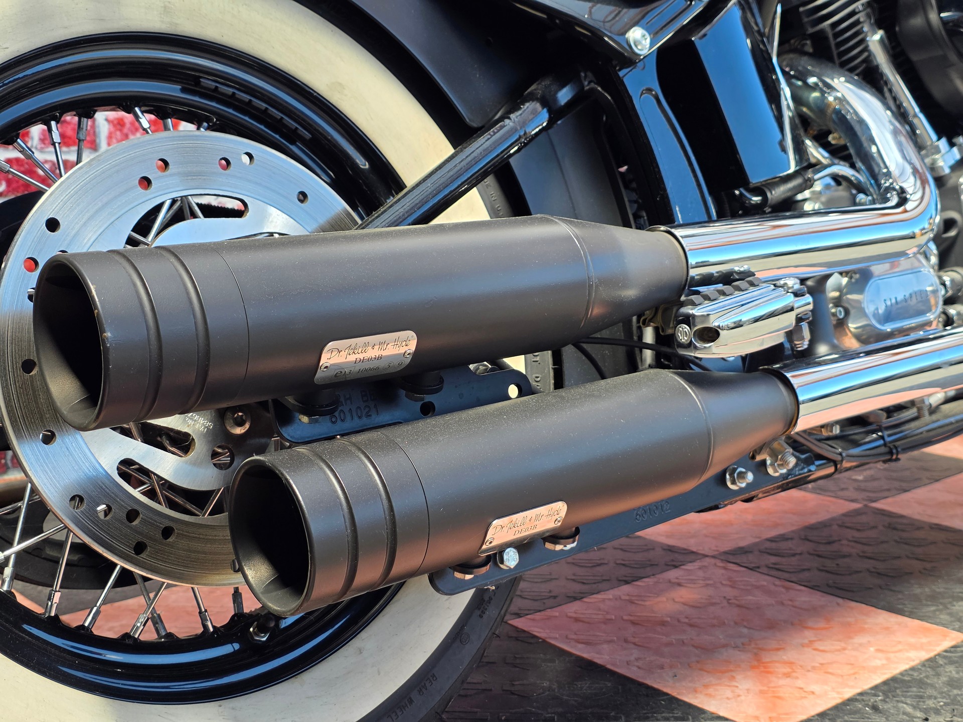 HARLEY-DAVIDSON FLS Softail Slim ABS-image-10