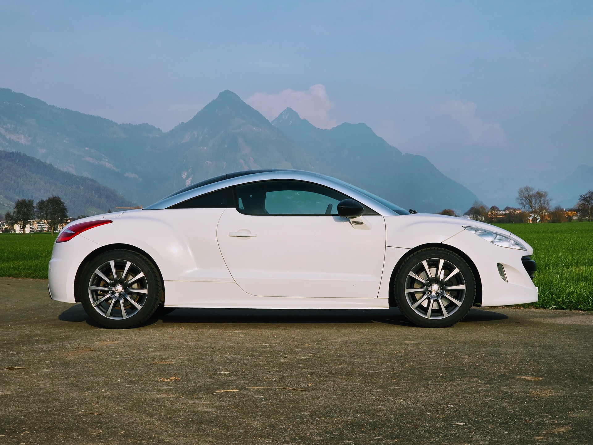 PEUGEOT 2.0 HDi-image-0