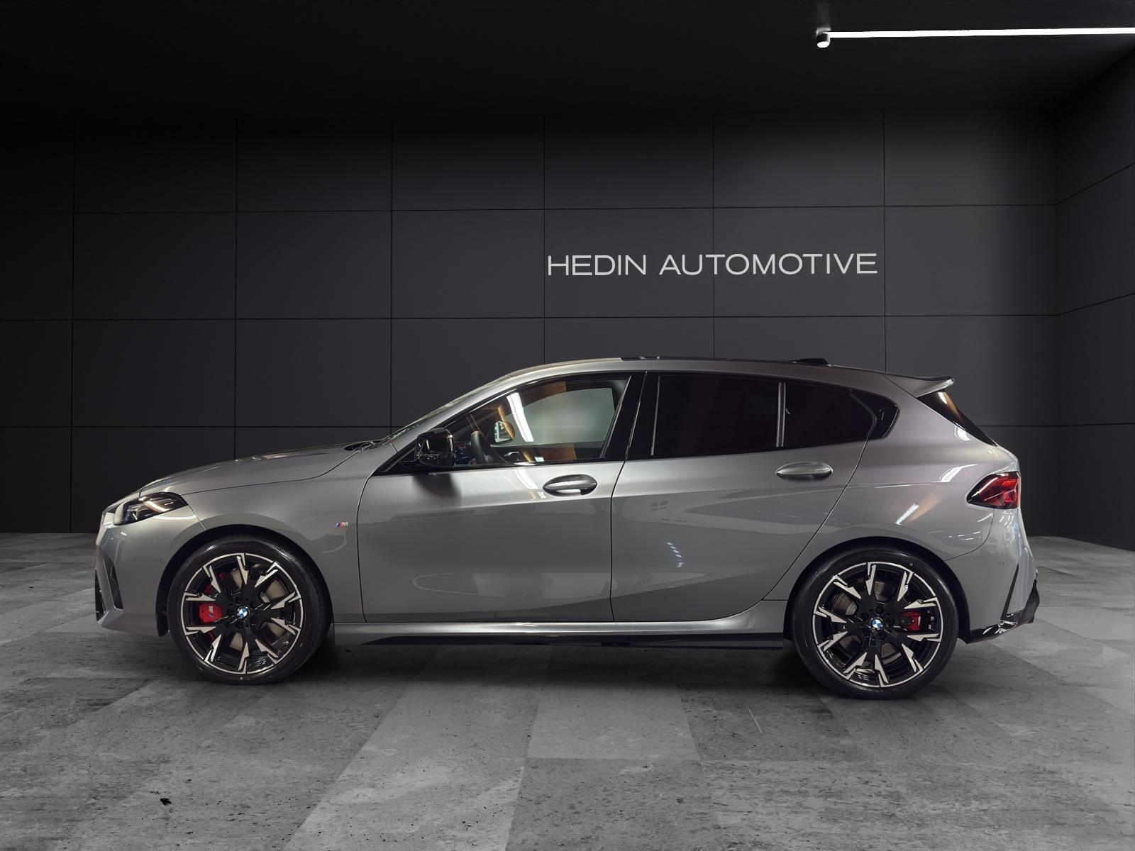 BMW M135i xDrive-image-1