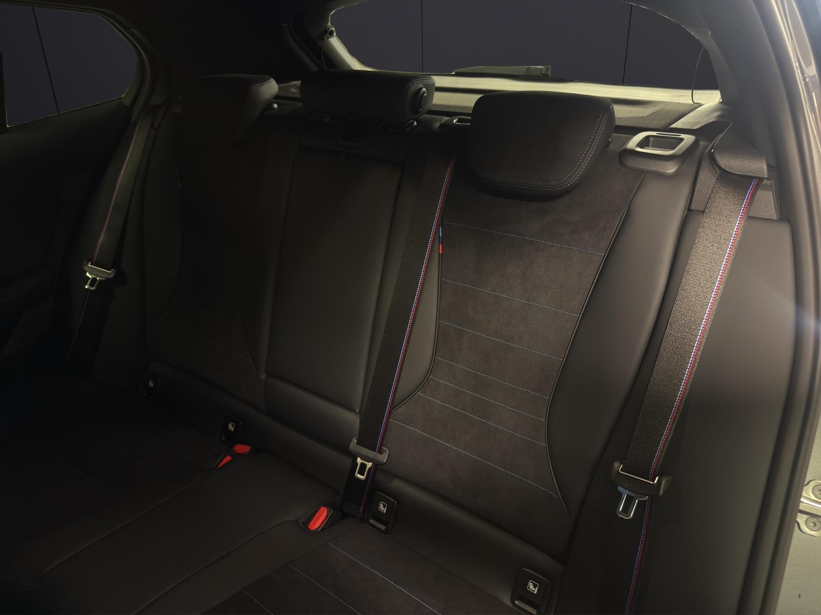 BMW M135i xDrive-image-12