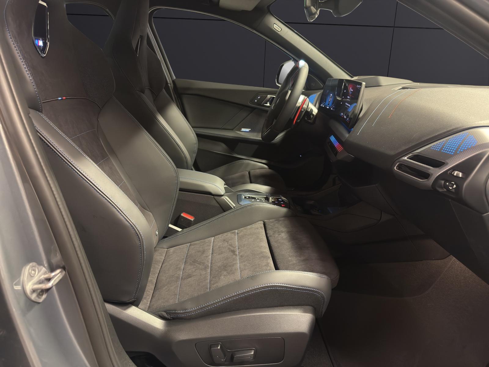 BMW M135i xDrive-image-14