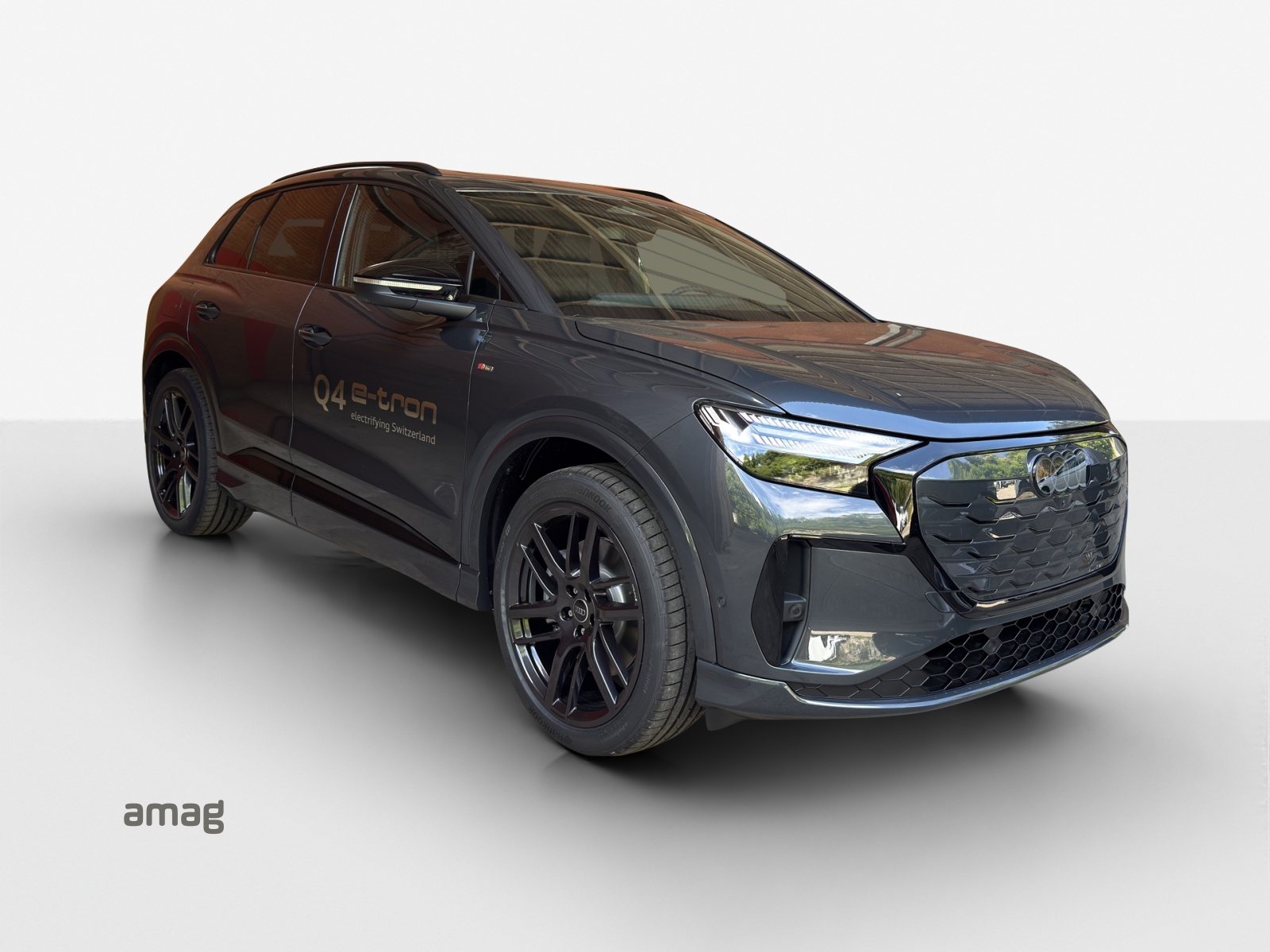 AUDI Q4 e-tron SUV quattro performance-image-5