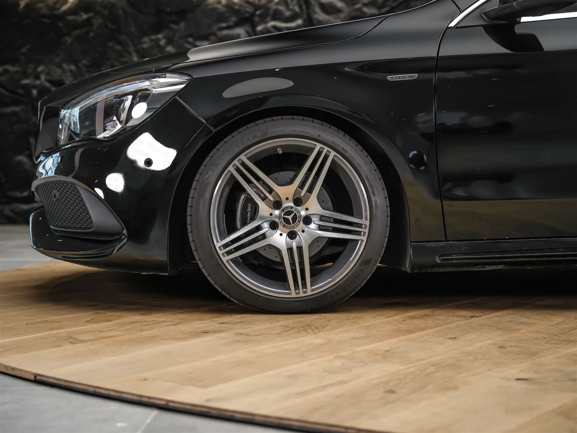 MERCEDES-BENZ CLA 180 Shooting Brake AMG Line 7G-DCT *Facelift*Sitzheizung*-image-13