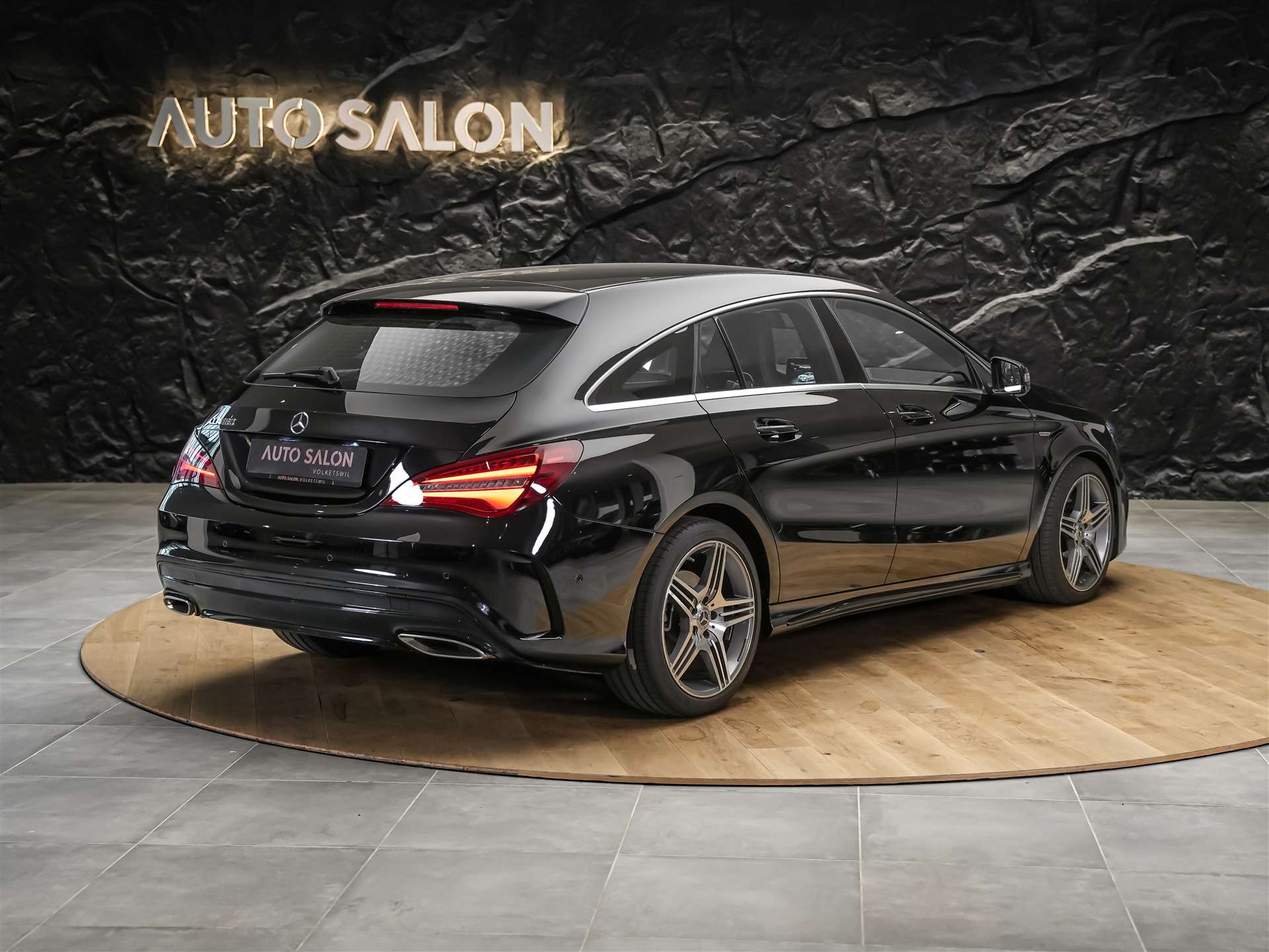 MERCEDES-BENZ CLA 180 Shooting Brake AMG Line 7G-DCT *Facelift*Sitzheizung*-image-4