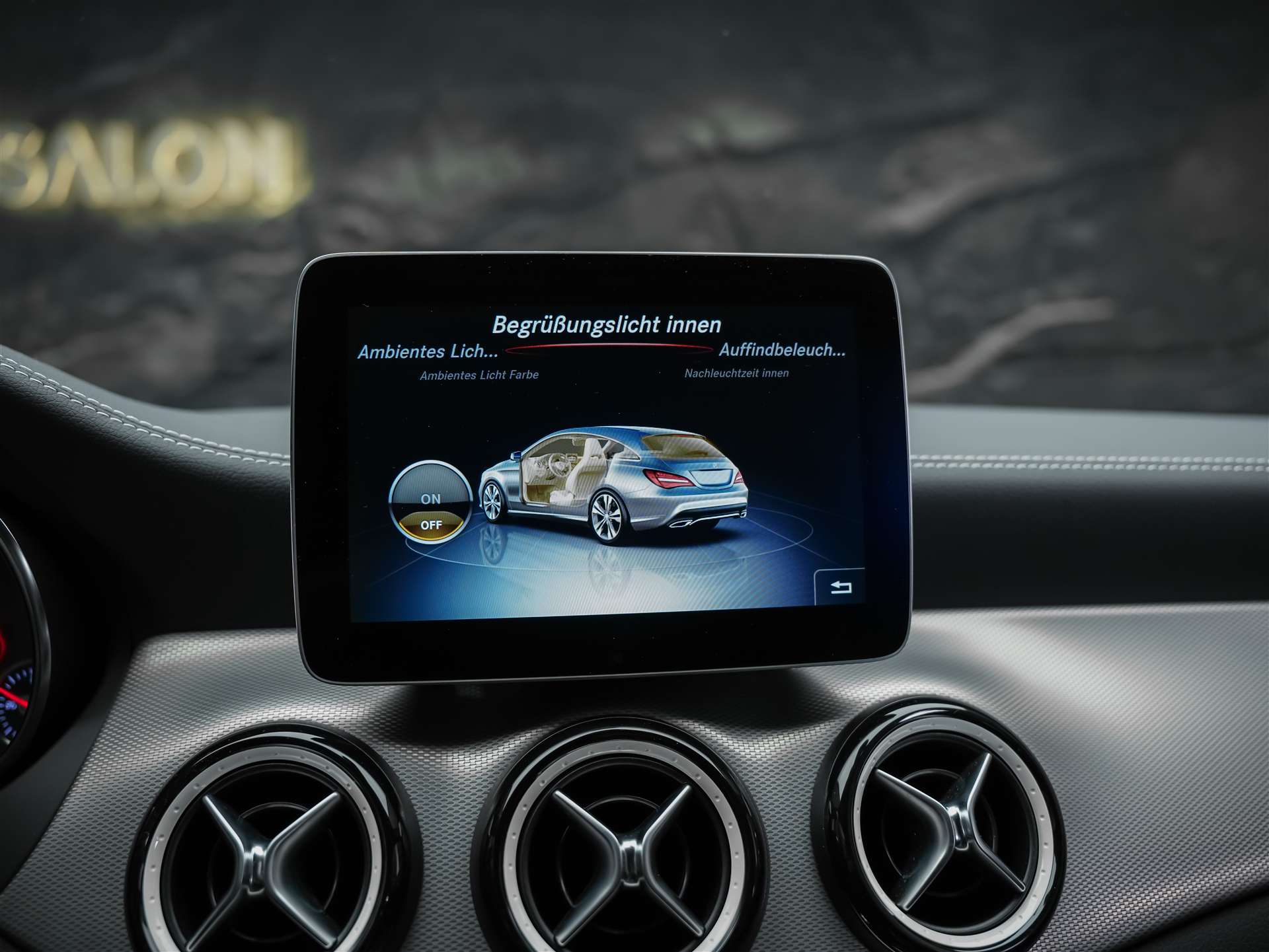 MERCEDES-BENZ CLA 180 Shooting Brake AMG Line 7G-DCT *Facelift*Sitzheizung*-image-32