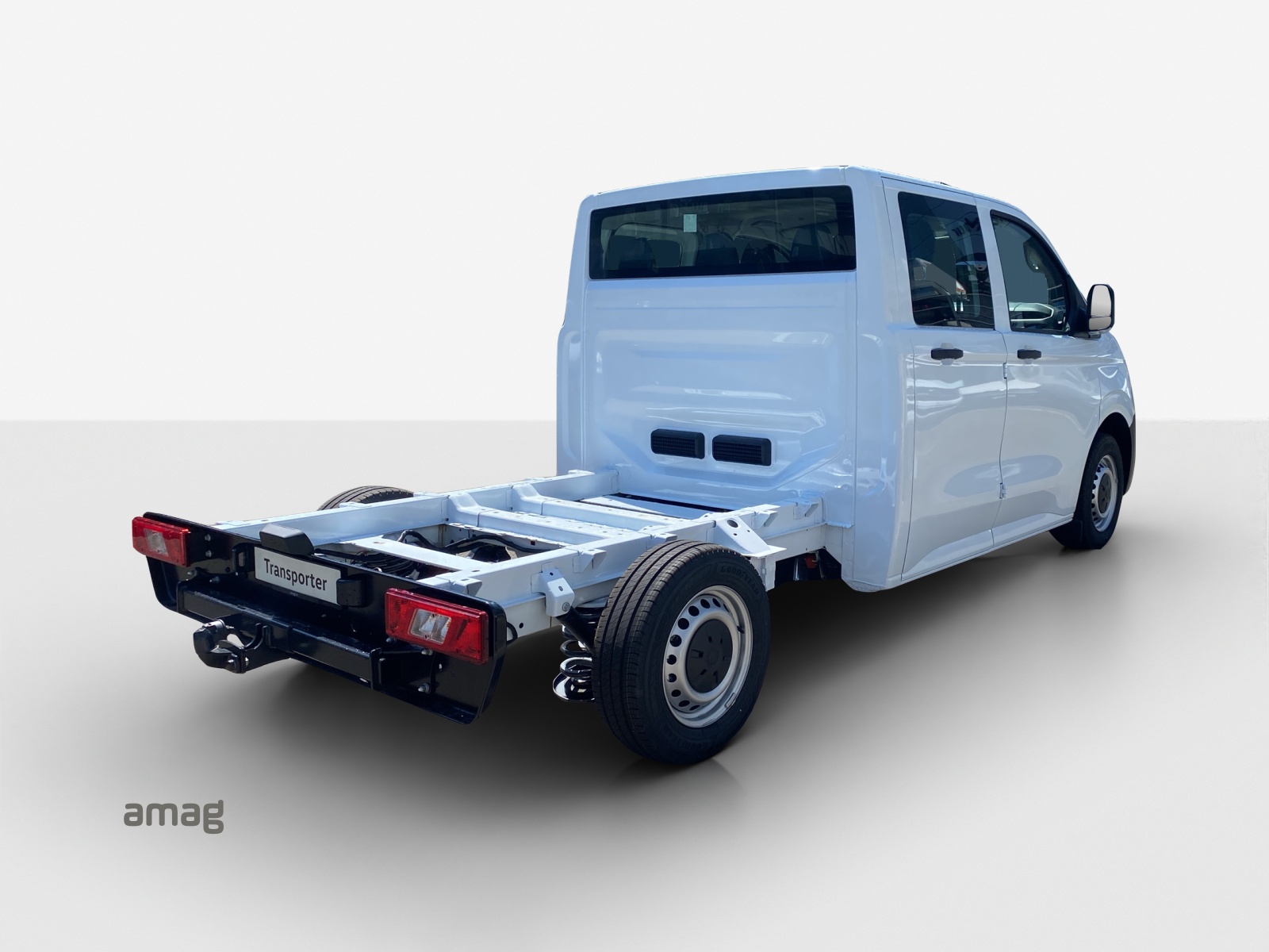 VW Transporter 2.0 TDI-image-4