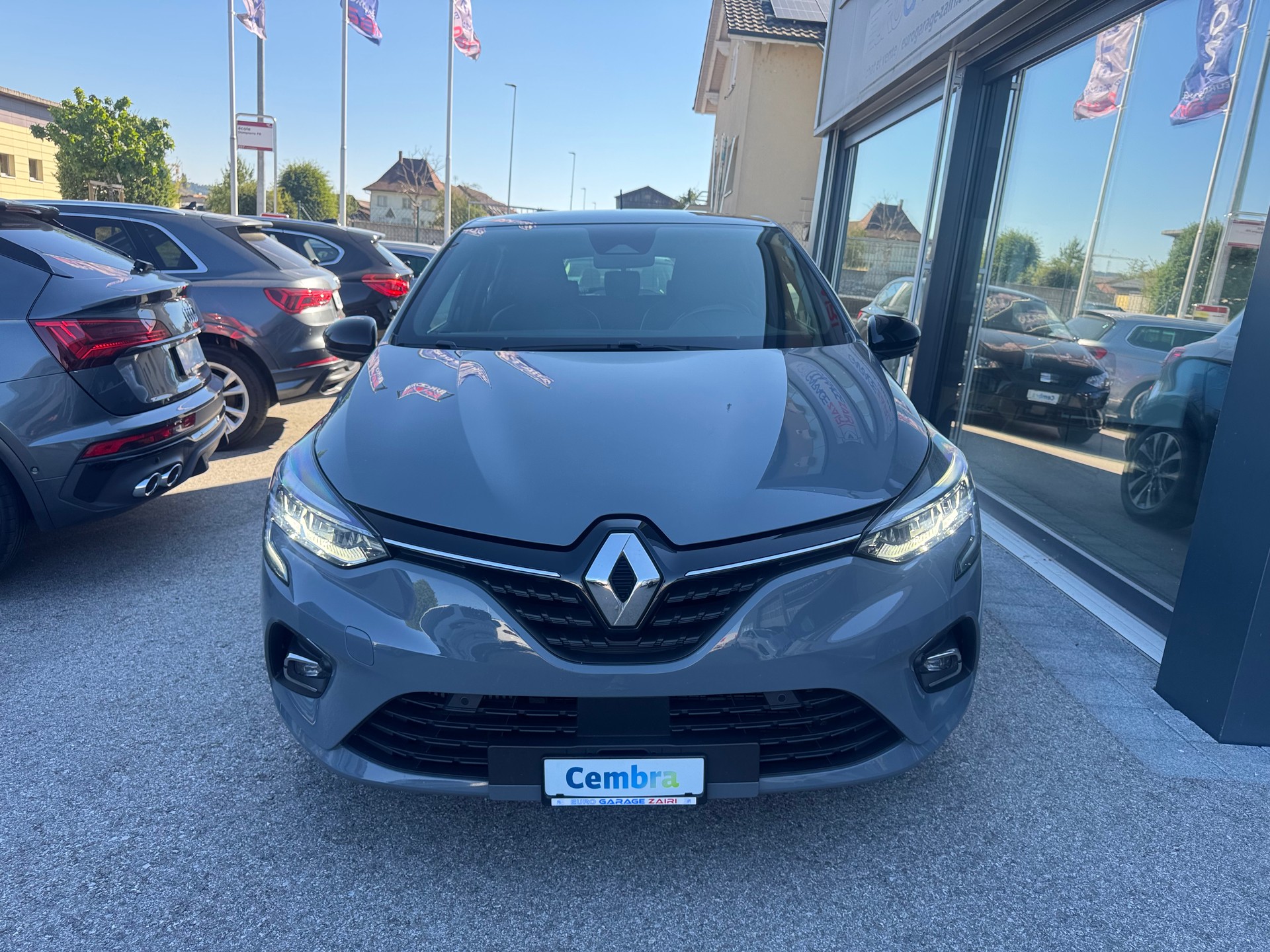 RENAULT Clio 1.3 Intens EDC-image-9