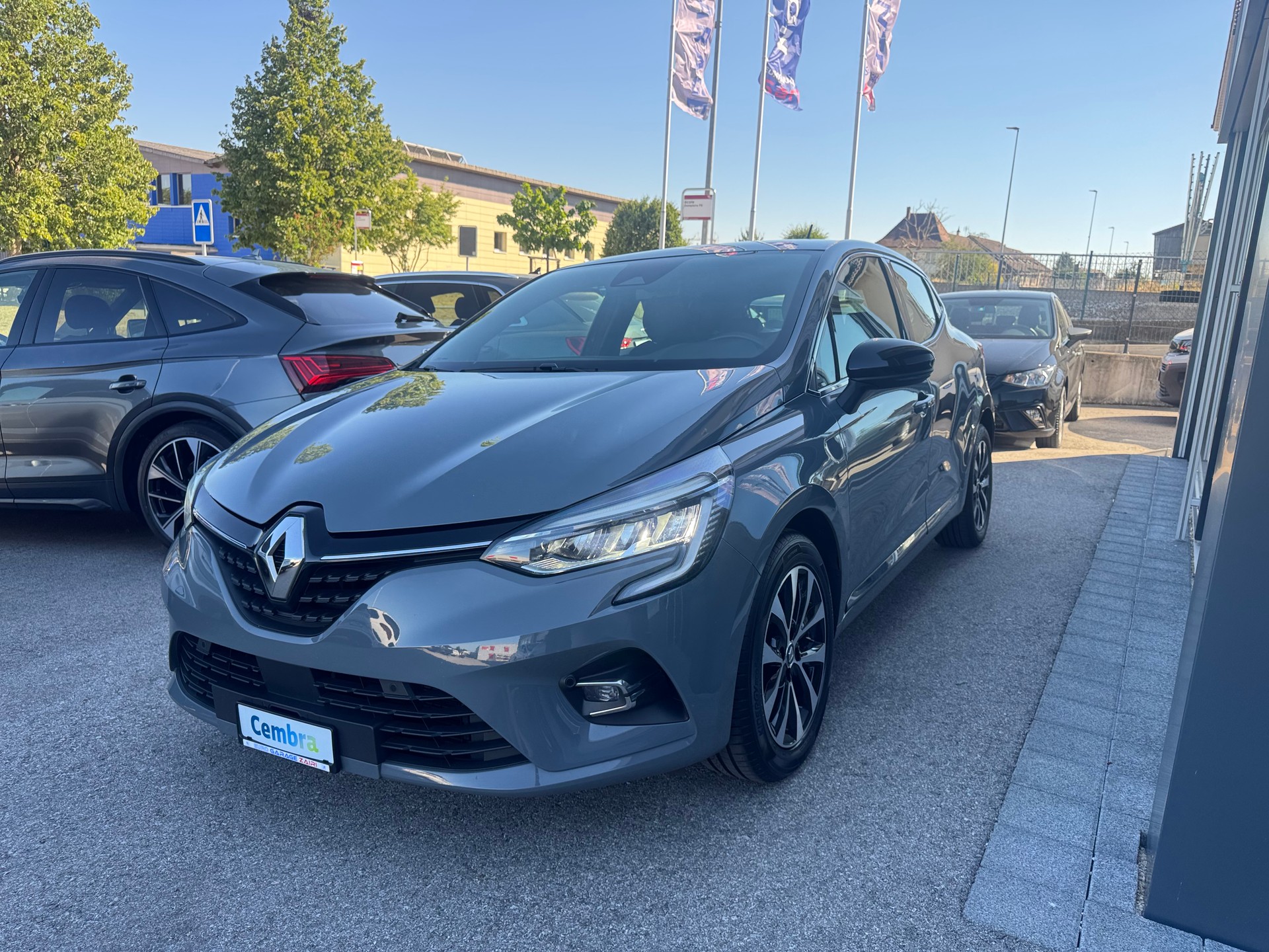 RENAULT Clio 1.3 Intens EDC-image-7