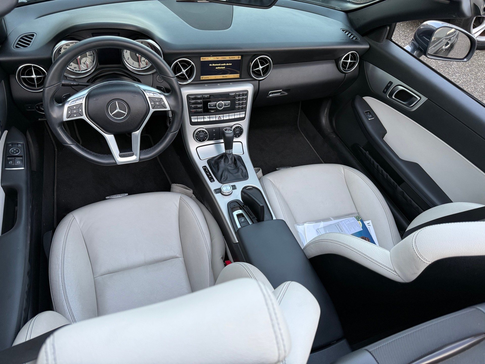 MERCEDES-BENZ SLK 250 7G-Tronic-image-7