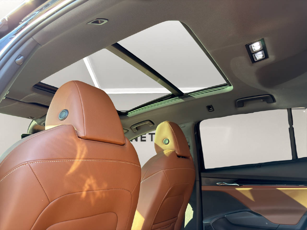 SKODA Enyaq iV 80x Founders Edition-image-11