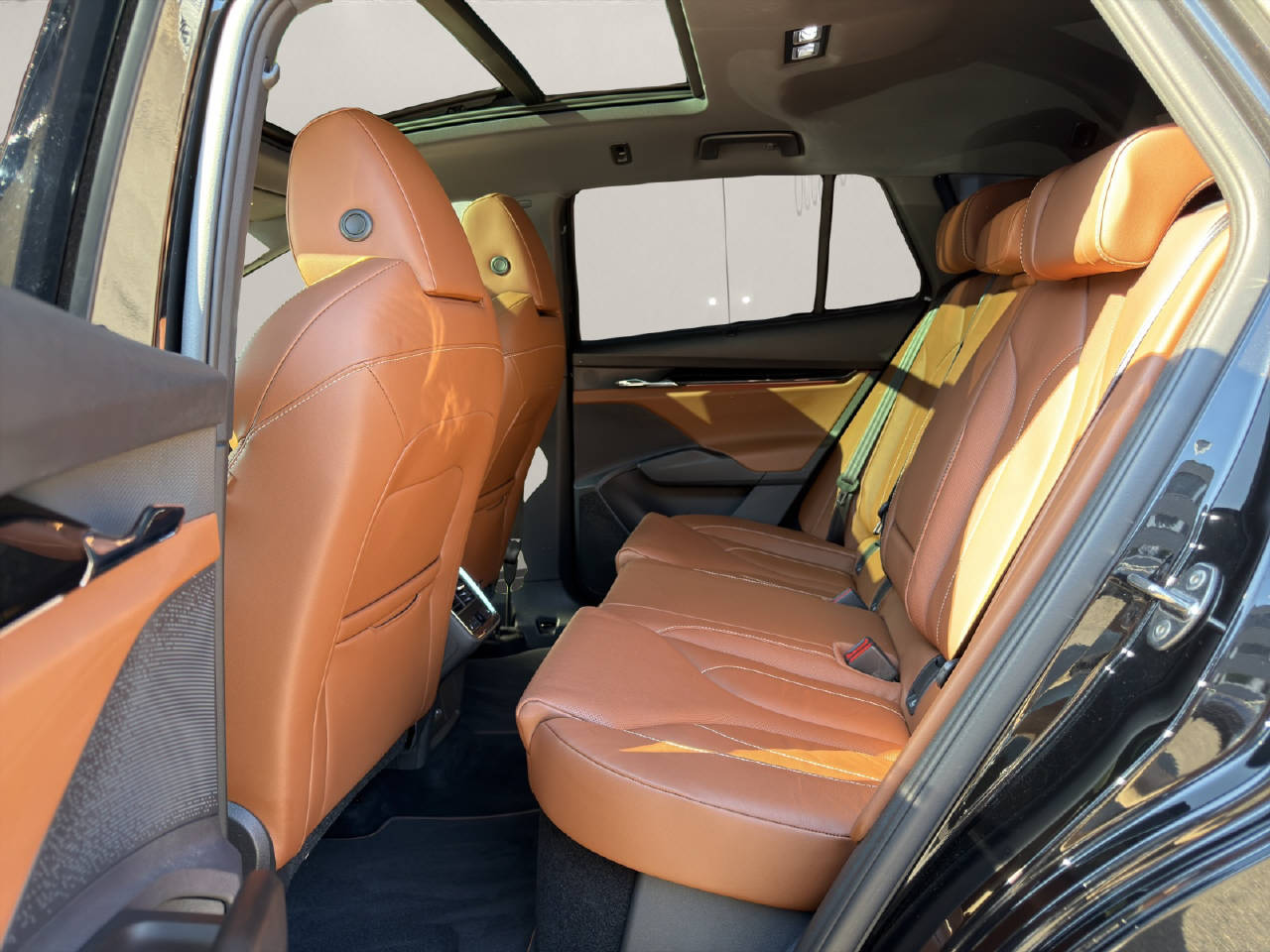SKODA Enyaq iV 80x Founders Edition-image-10