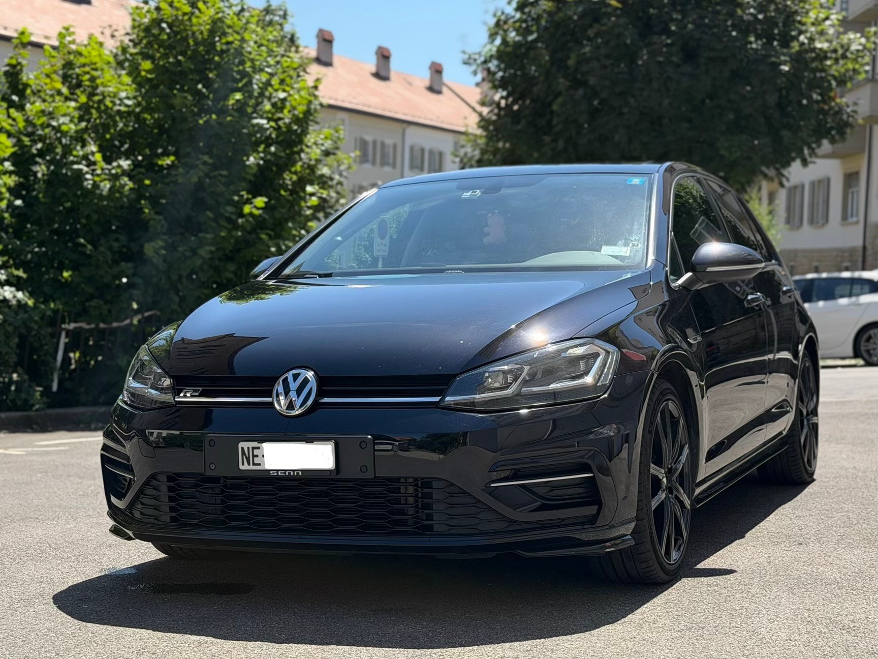 VW GOLF 7 R-Line 2.0 TDI 4Motion-image-0