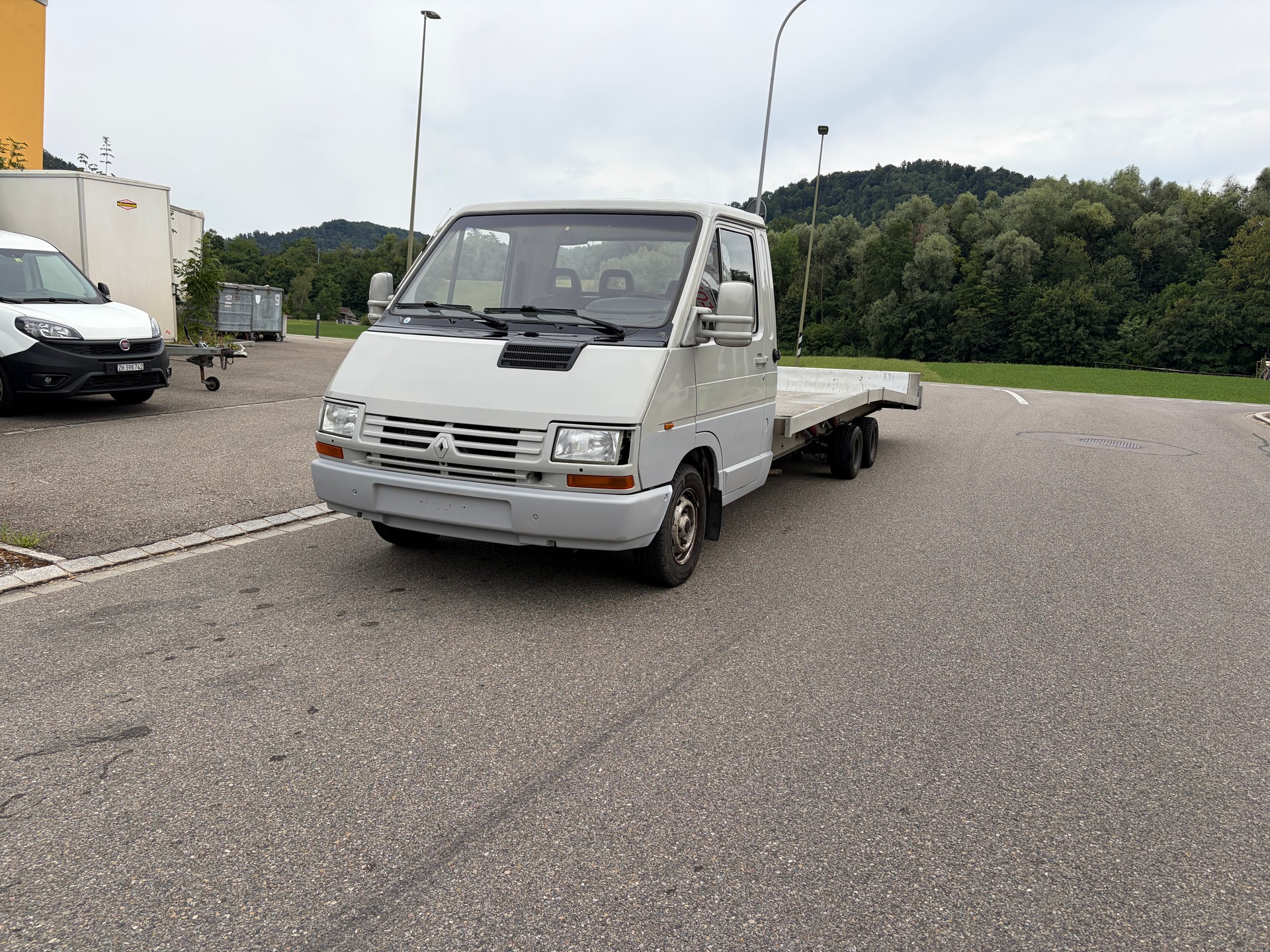 RENAULT TC 9E 2.2-image-1