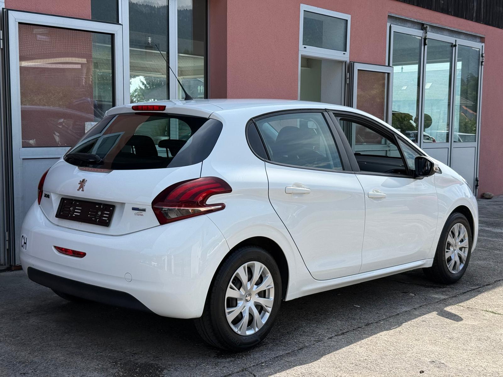 PEUGEOT 208 1.2 PureTech Access / MFK 24.2026-image-3