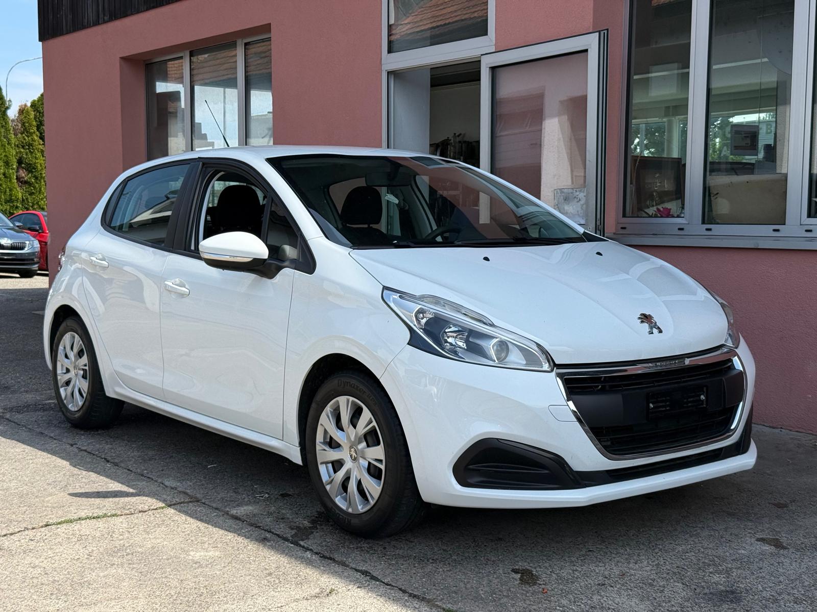 PEUGEOT 208 1.2 PureTech Access / MFK 24.2026-image-0