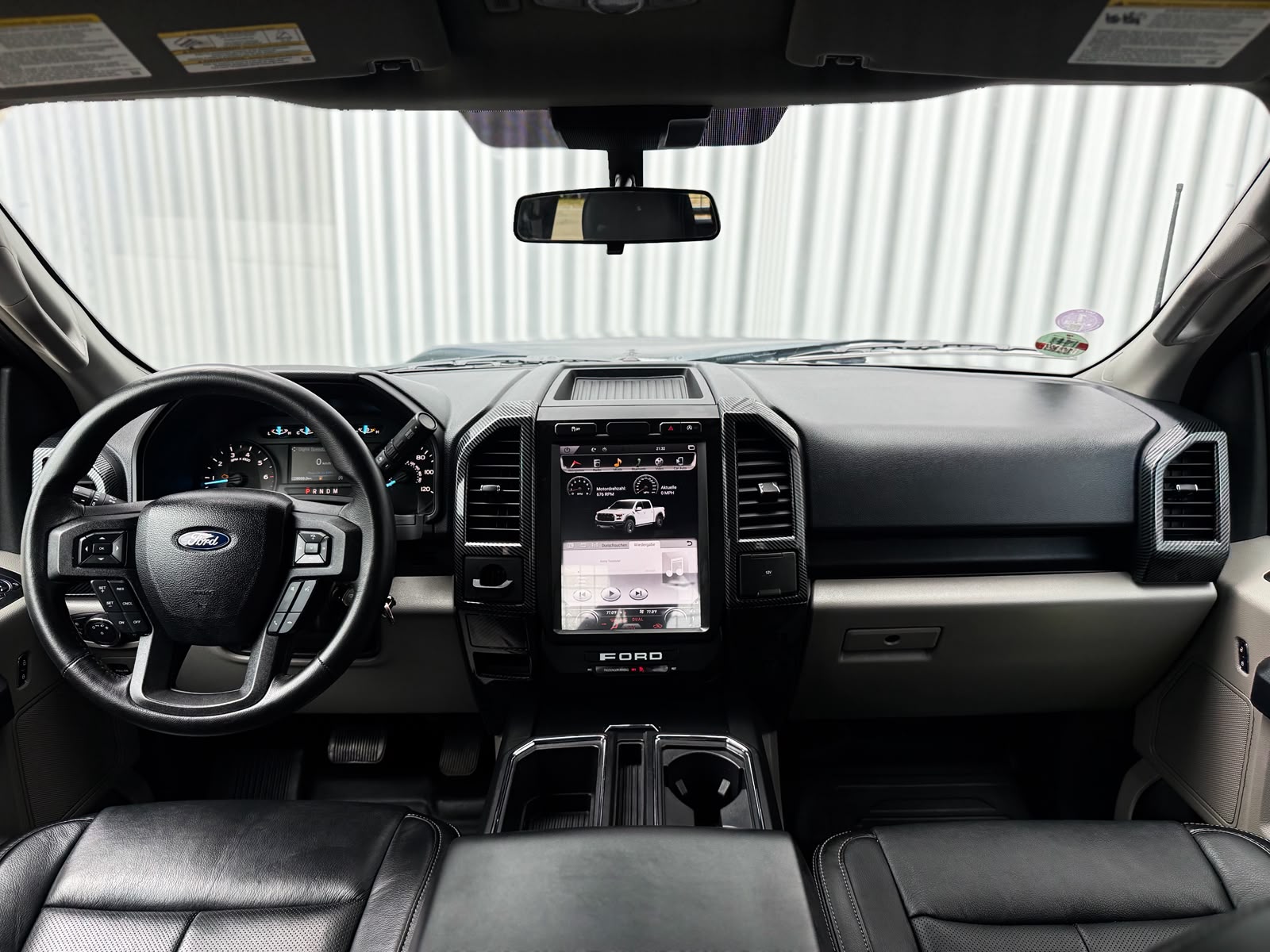 FORD F150 XLT-image-11