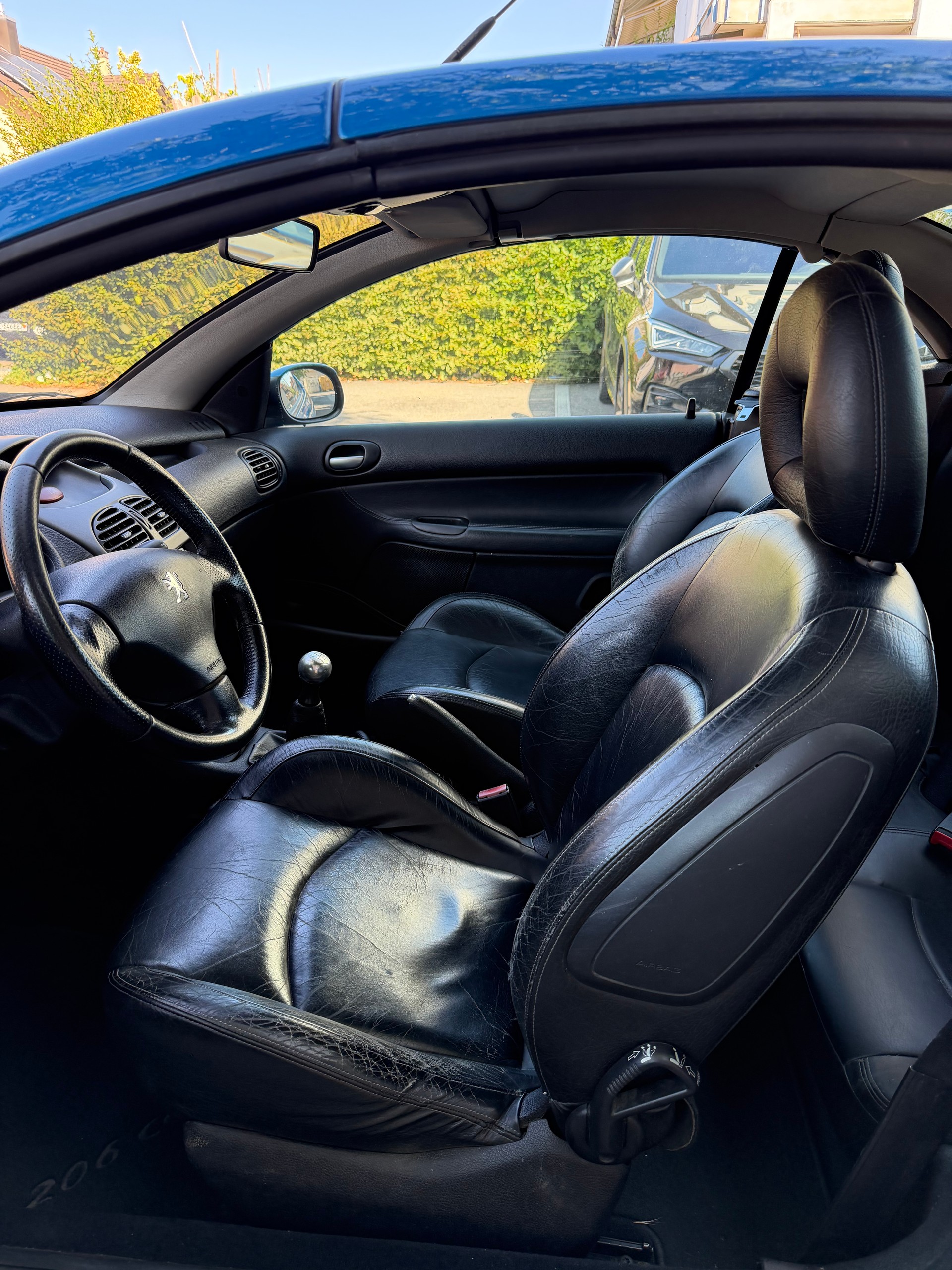 PEUGEOT 206 CC 2.0 16V-image-8