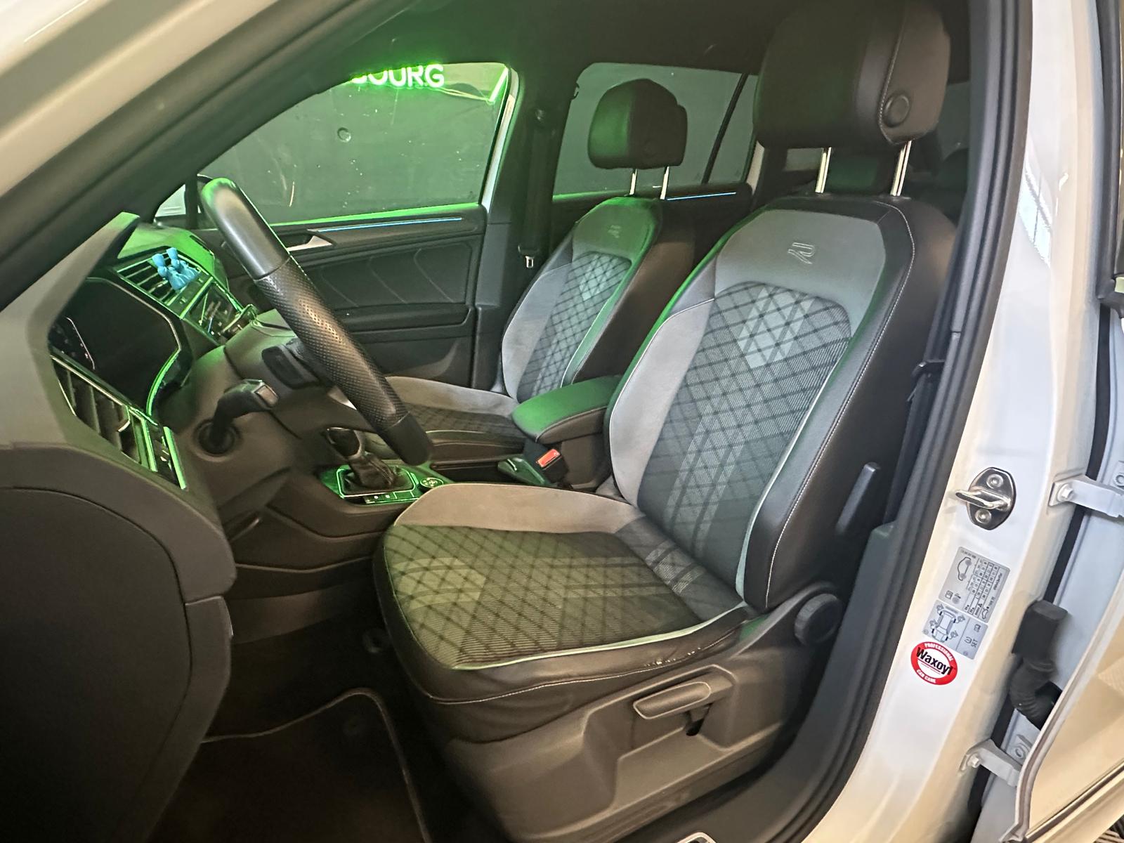 VW Tiguan 2.0 TDI SCR R-Line 4Motion DSG-image-10