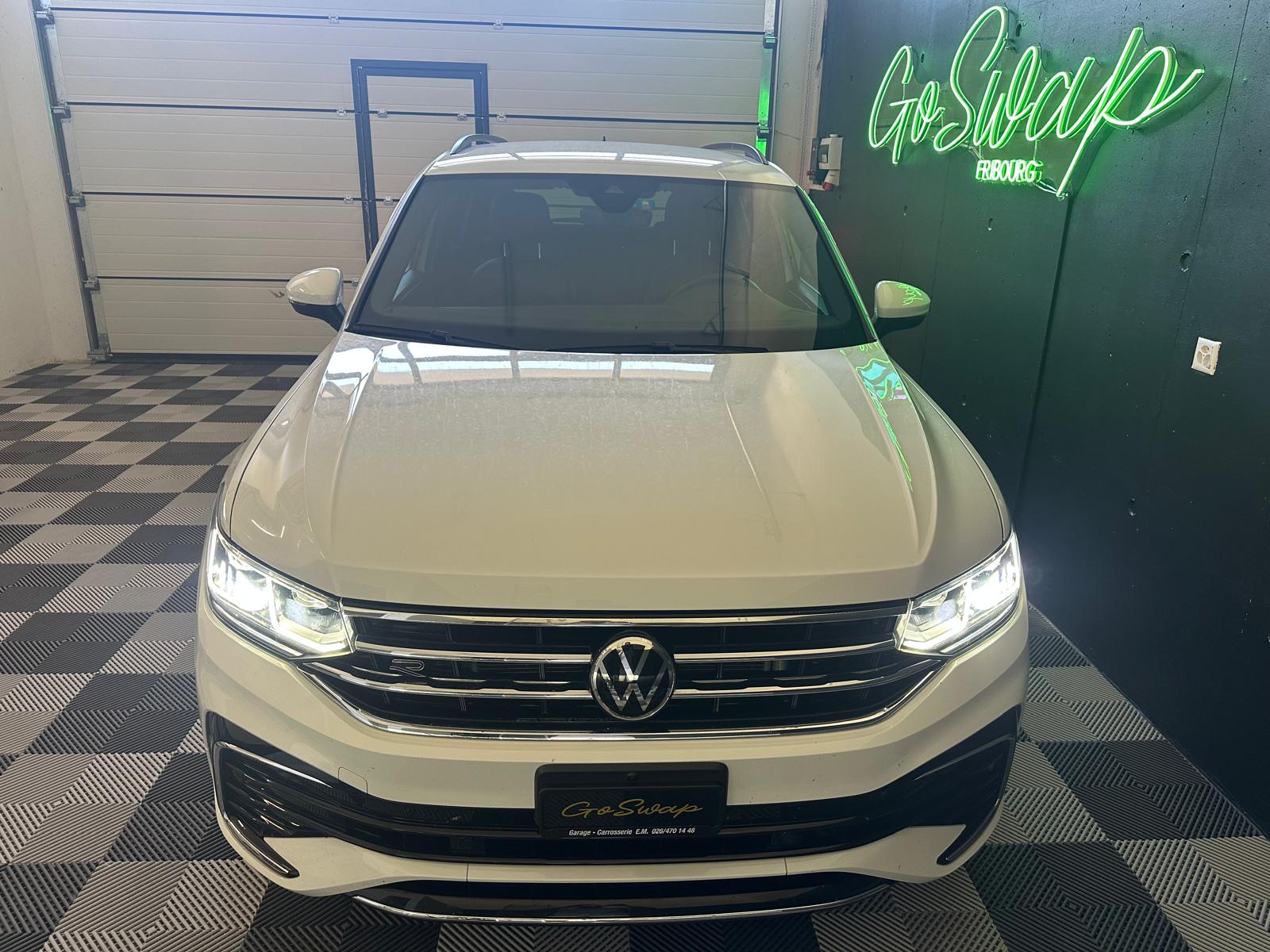 VW Tiguan 2.0 TDI SCR R-Line 4Motion DSG-image-8