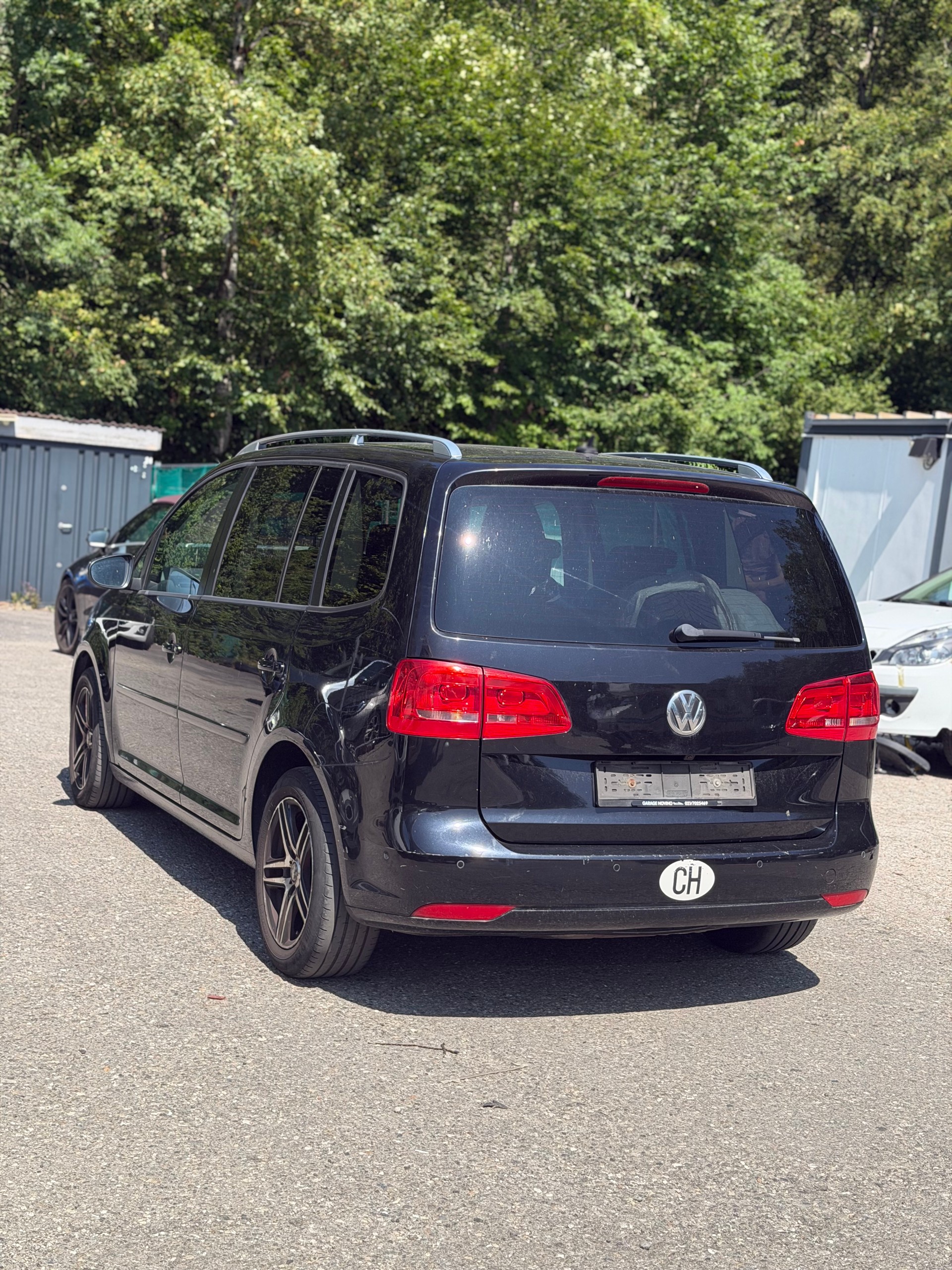 VW Touran 1.4 TSI Trendline-image-4