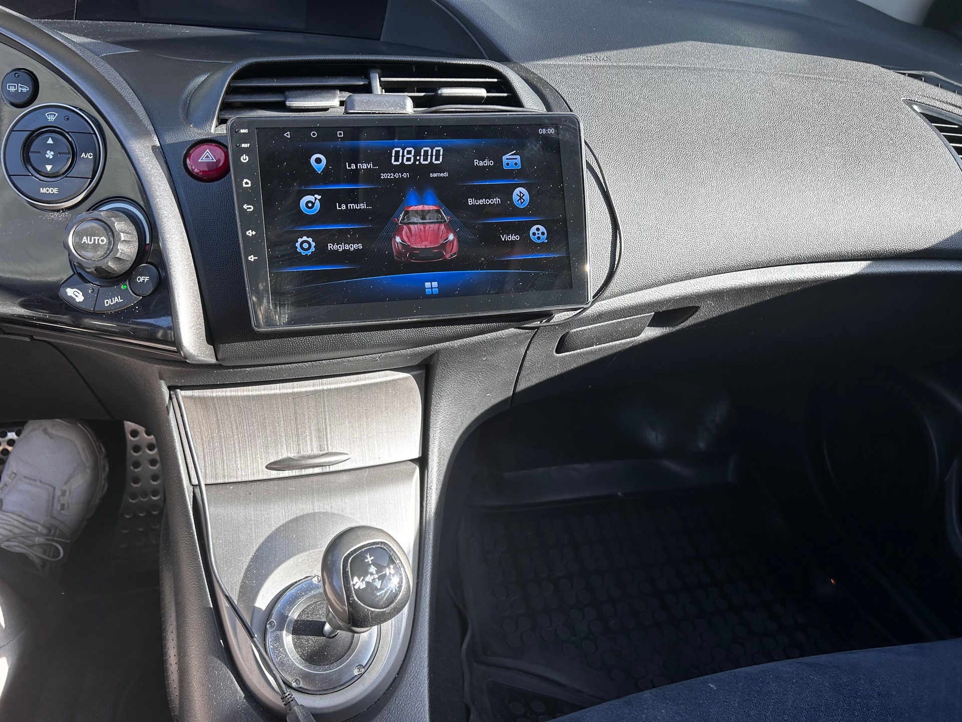 HONDA Civic 1.8i Comfort-image-13
