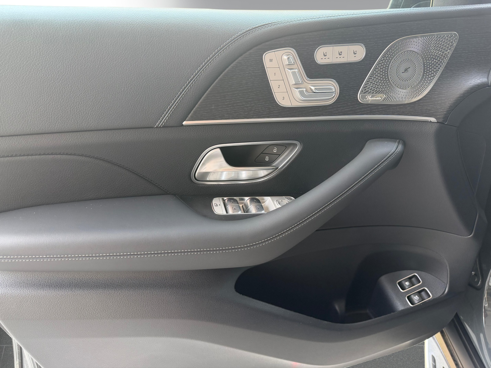 MERCEDES-BENZ GLE 400 e EQ Hybrid 4Matic 9G-Tronic EQ Star-image-6
