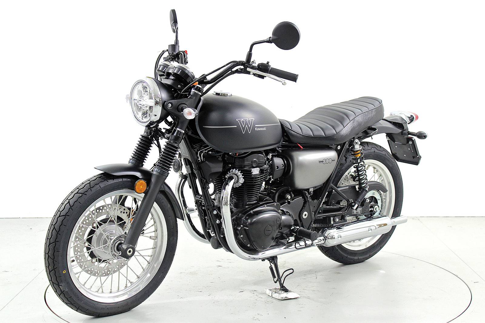 KAWASAKI W 800 Street ABS-showroom-element-2