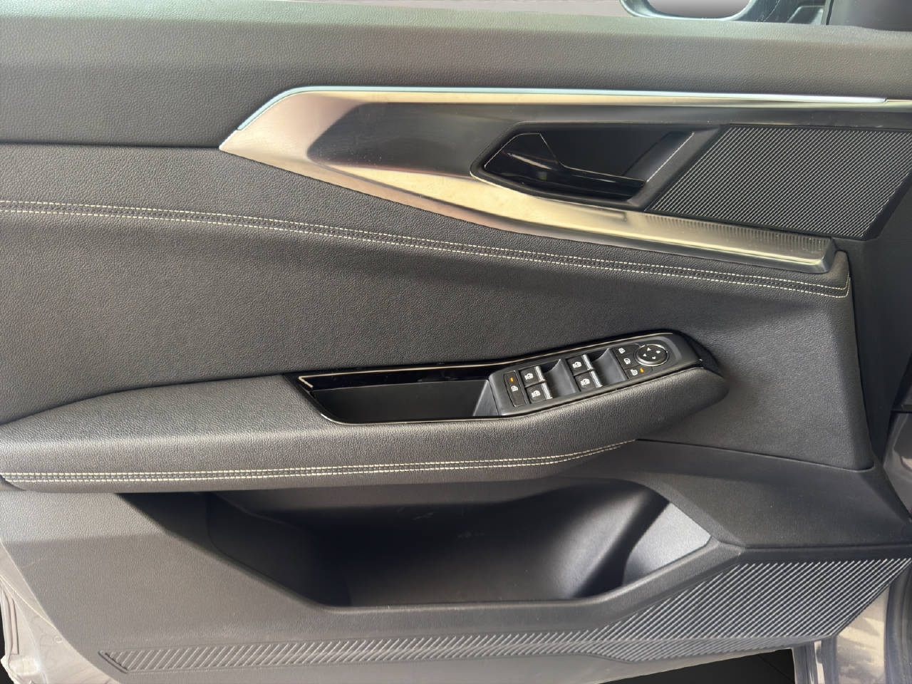 RENAULT Austral 1.2 E-Tech techno Voll-Hybrid 200PS-image-15